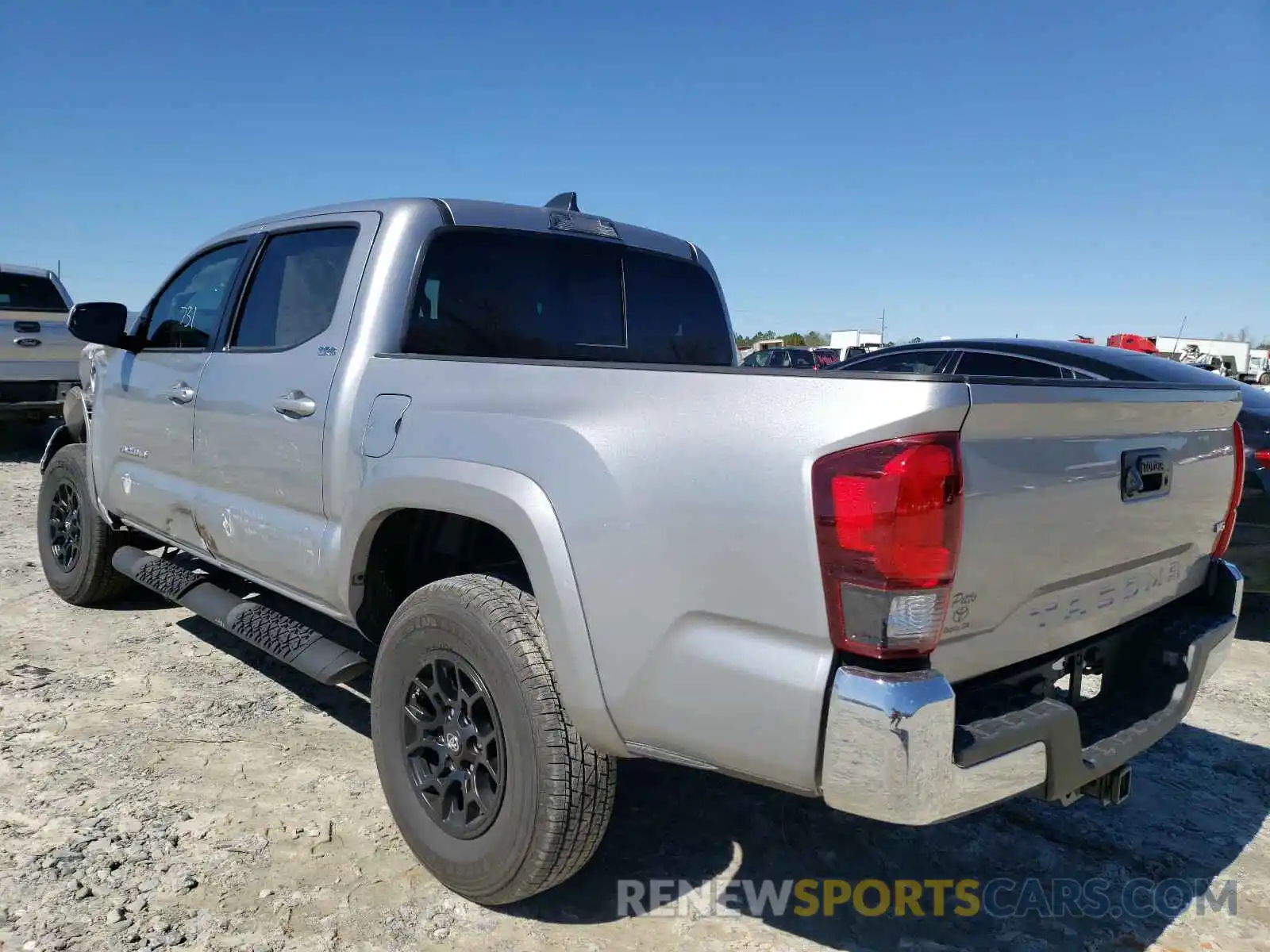 3 Photograph of a damaged car 3TMAZ5CN0MM140468 TOYOTA TACOMA 2021