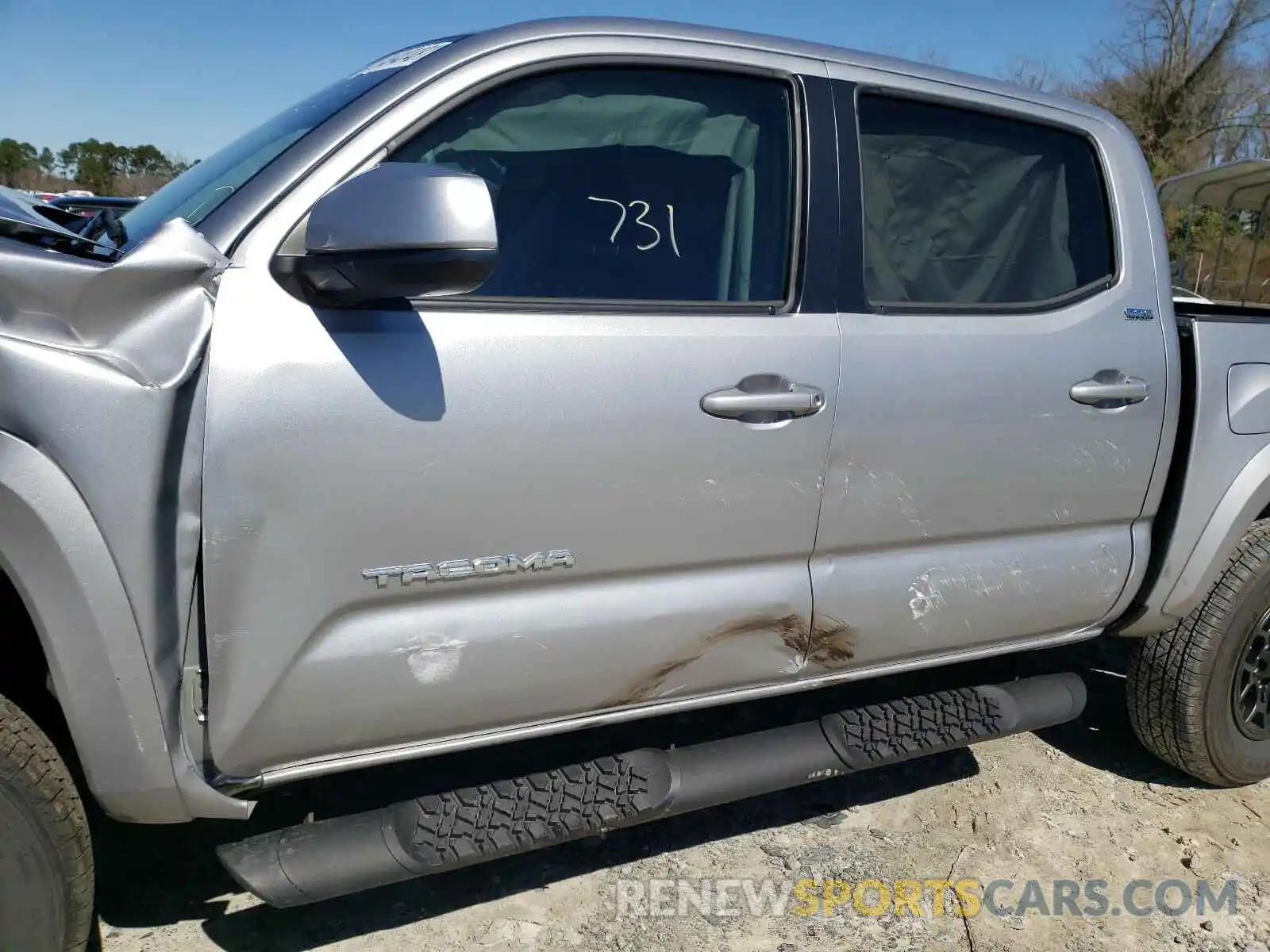 9 Photograph of a damaged car 3TMAZ5CN0MM140468 TOYOTA TACOMA 2021