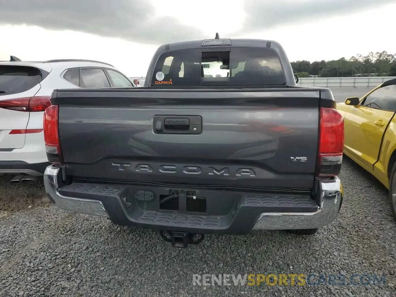 6 Photograph of a damaged car 3TMAZ5CN1MM158302 TOYOTA TACOMA 2021