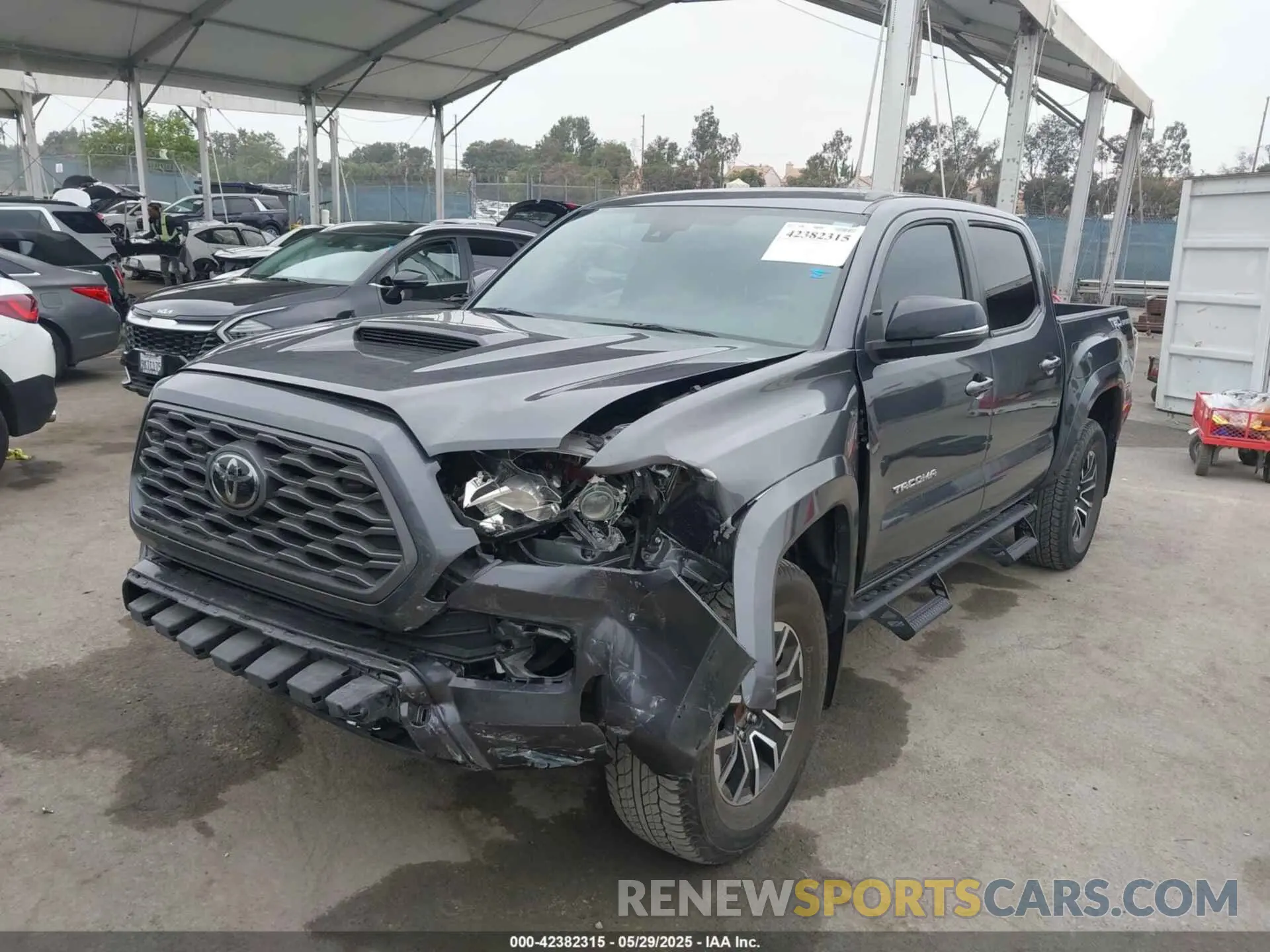 2 Photograph of a damaged car 3TMAZ5CN2MM142304 TOYOTA TACOMA 2021