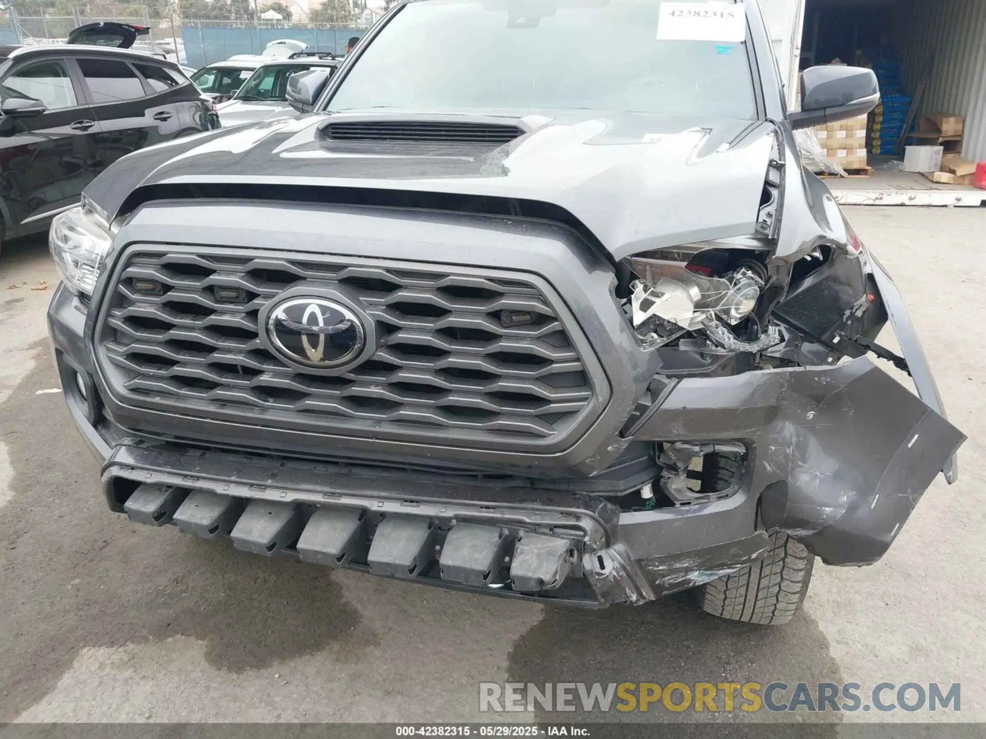 6 Photograph of a damaged car 3TMAZ5CN2MM142304 TOYOTA TACOMA 2021