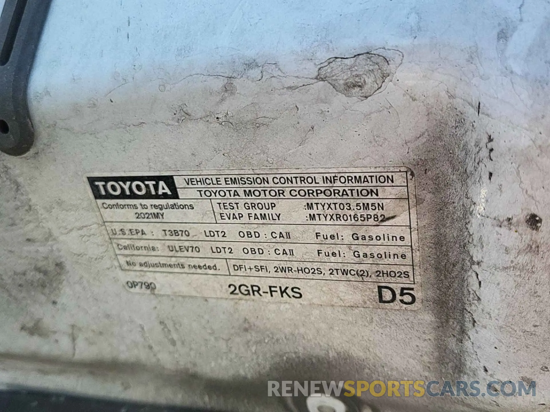 28 Photograph of a damaged car 3TMAZ5CN2MM143310 TOYOTA TACOMA 2021