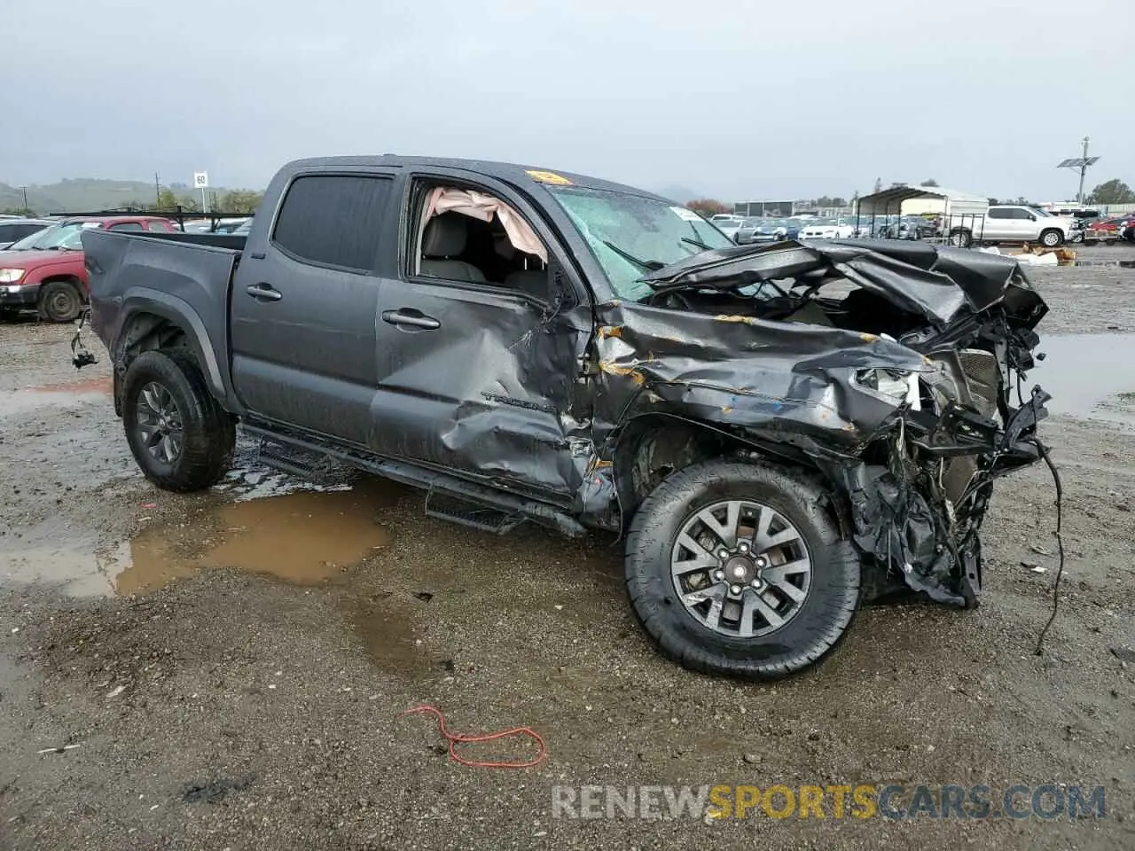 4 Photograph of a damaged car 3TMAZ5CN2MM144196 TOYOTA TACOMA 2021