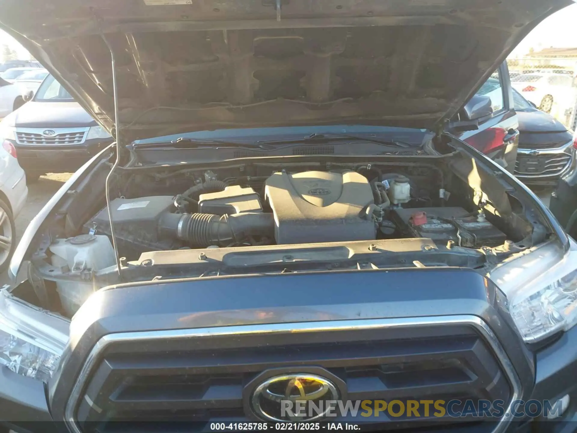 10 Photograph of a damaged car 3TMAZ5CN2MM156428 TOYOTA TACOMA 2021