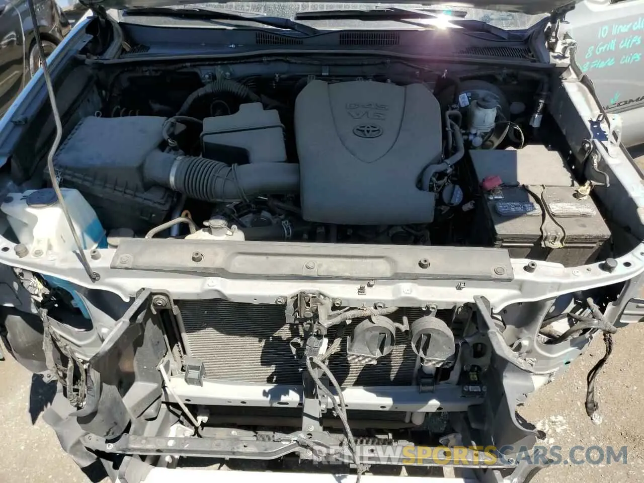 11 Photograph of a damaged car 3TMAZ5CN3MM144840 TOYOTA TACOMA 2021