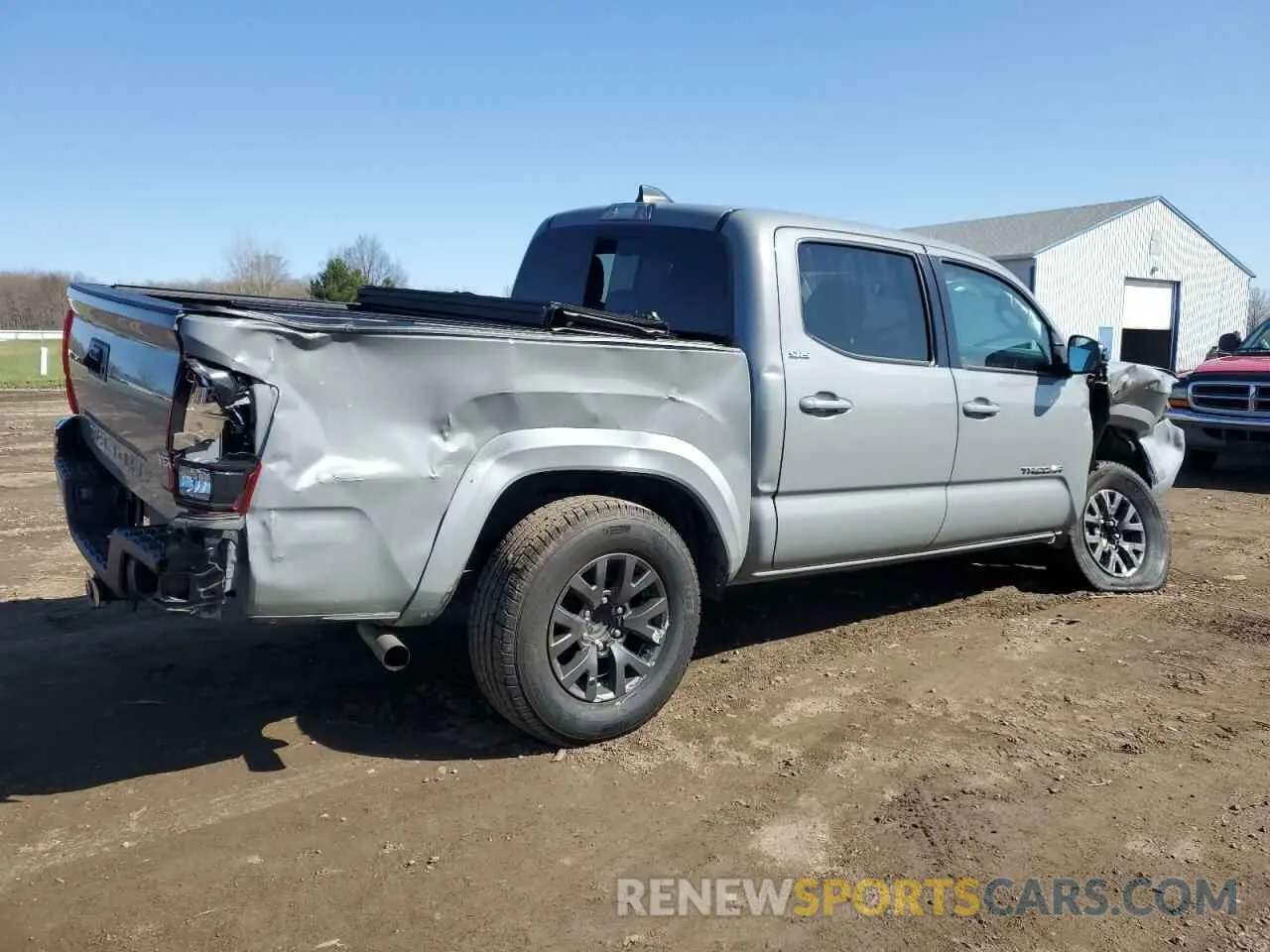 3 Photograph of a damaged car 3TMAZ5CN3MM146300 TOYOTA TACOMA 2021