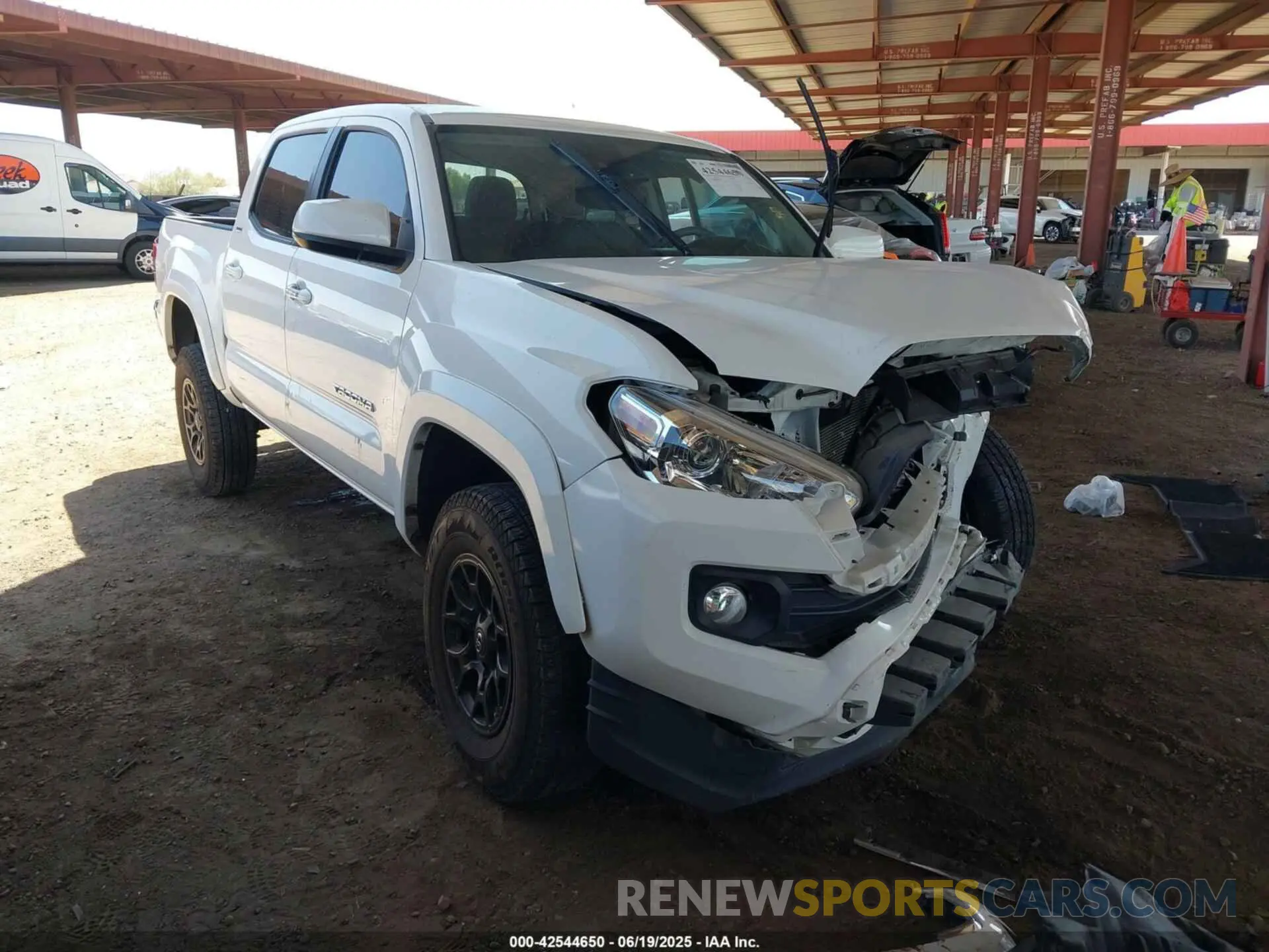1 Photograph of a damaged car 3TMAZ5CN4MM144667 TOYOTA TACOMA 2021