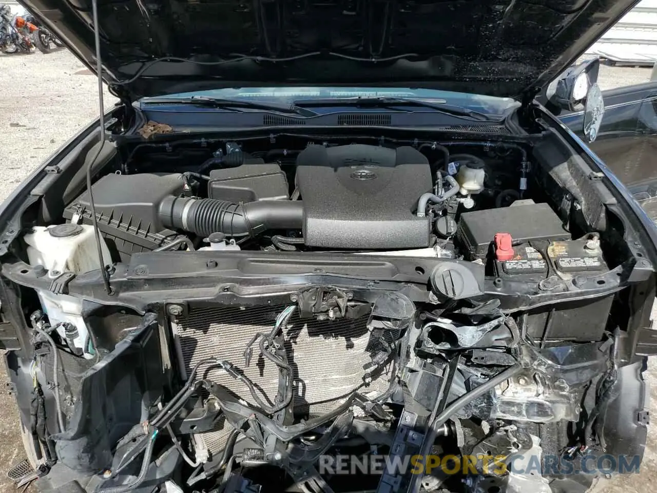 11 Photograph of a damaged car 3TMAZ5CN6MM141981 TOYOTA TACOMA 2021