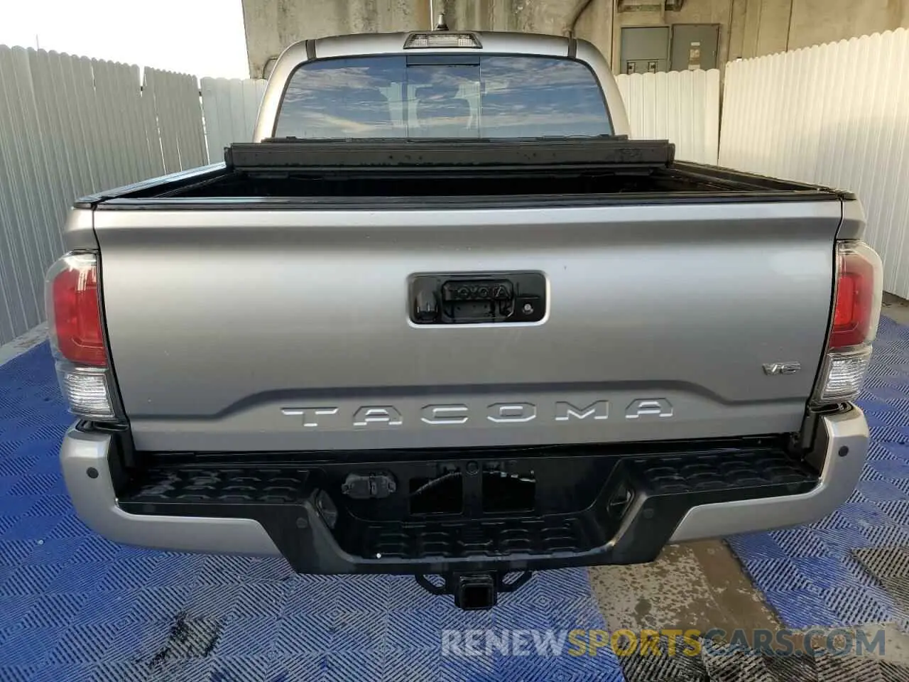 6 Photograph of a damaged car 3TMAZ5CN6MM142175 TOYOTA TACOMA 2021
