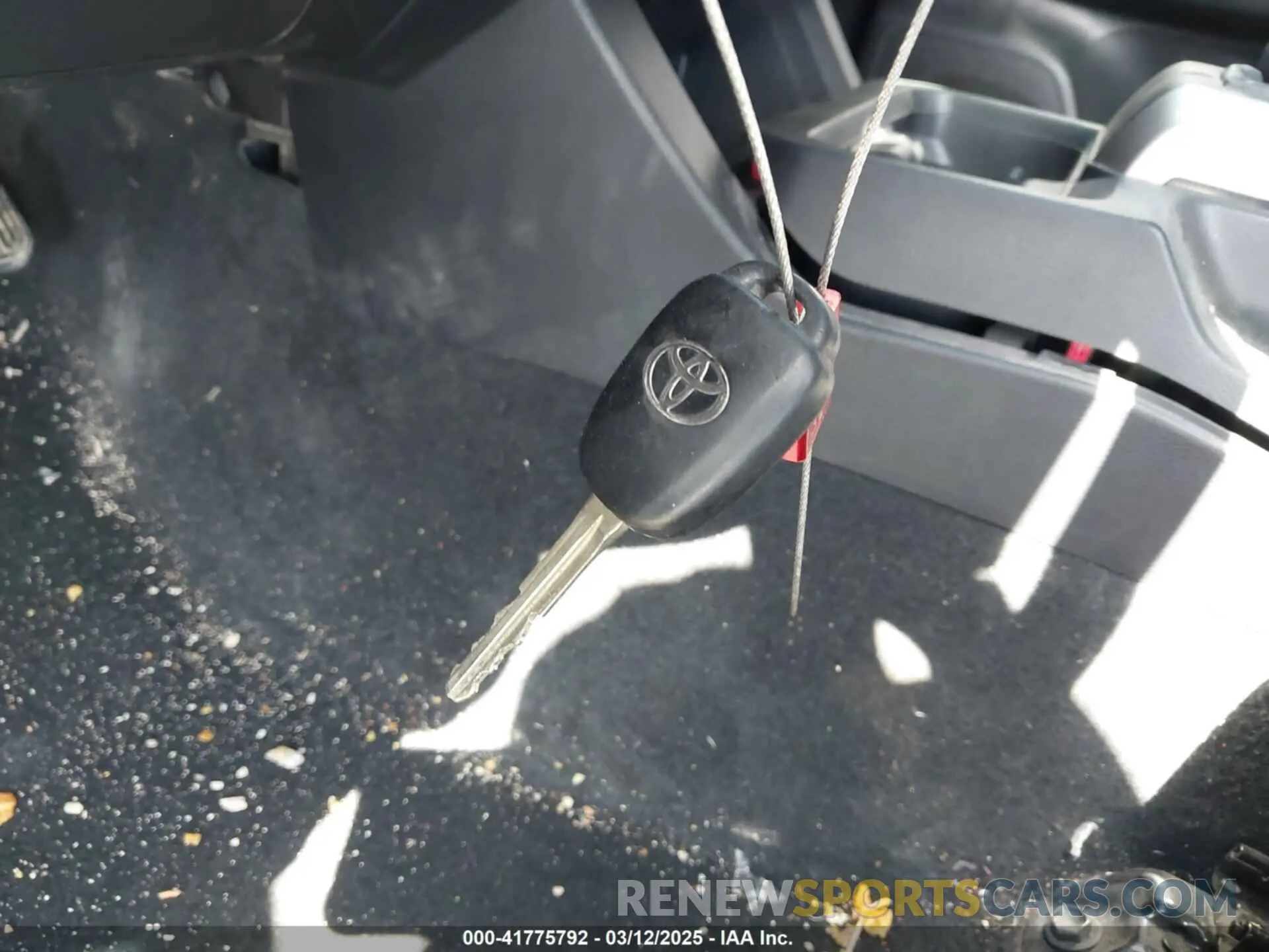 11 Photograph of a damaged car 3TMAZ5CN8MM150620 TOYOTA TACOMA 2021