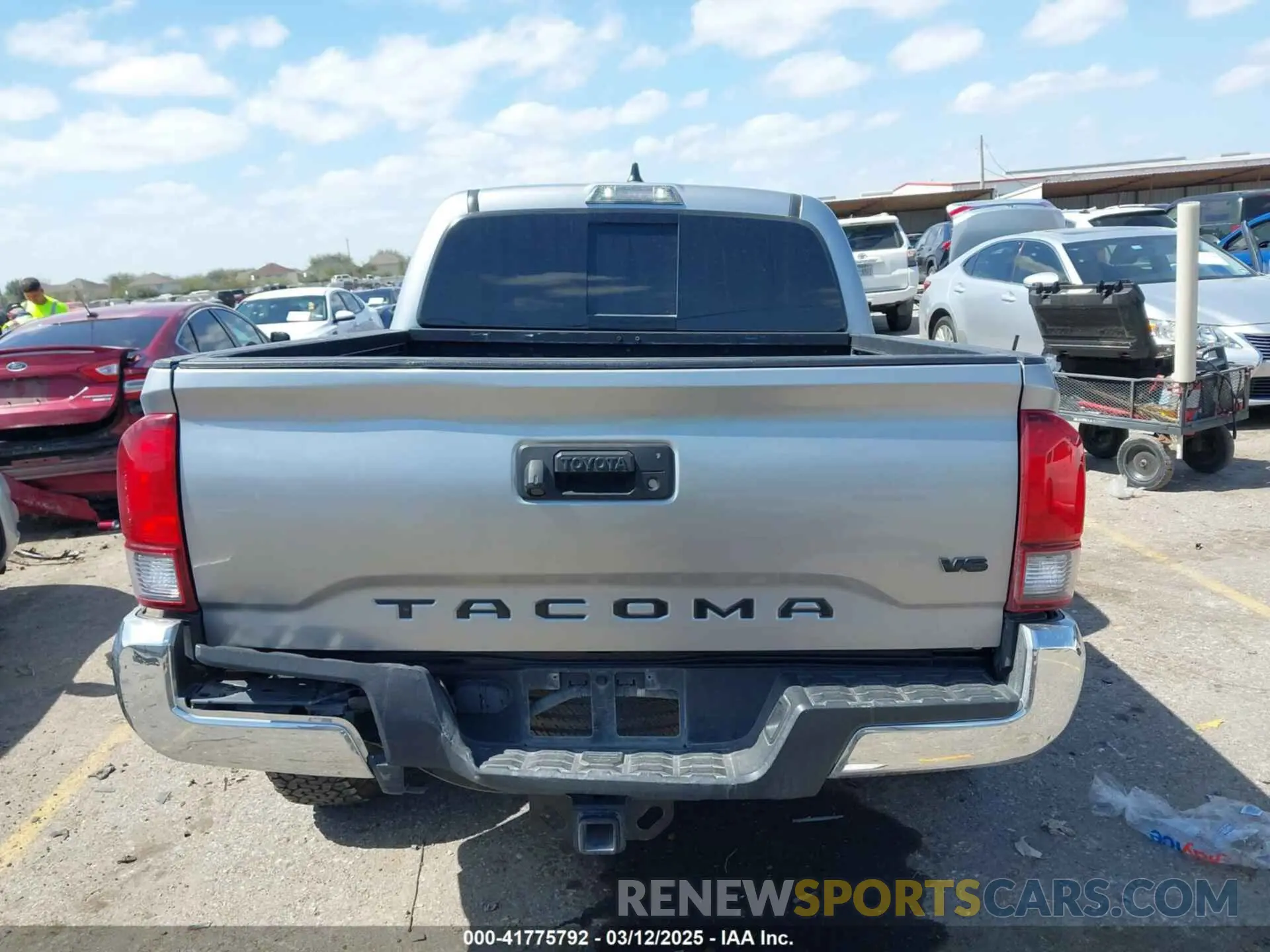 16 Photograph of a damaged car 3TMAZ5CN8MM150620 TOYOTA TACOMA 2021