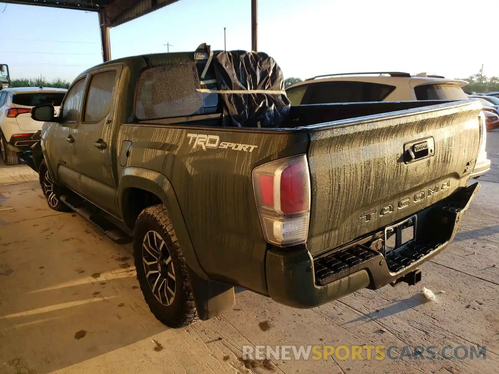 3 Photograph of a damaged car 3TMAZ5CN8MM151914 TOYOTA TACOMA 2021