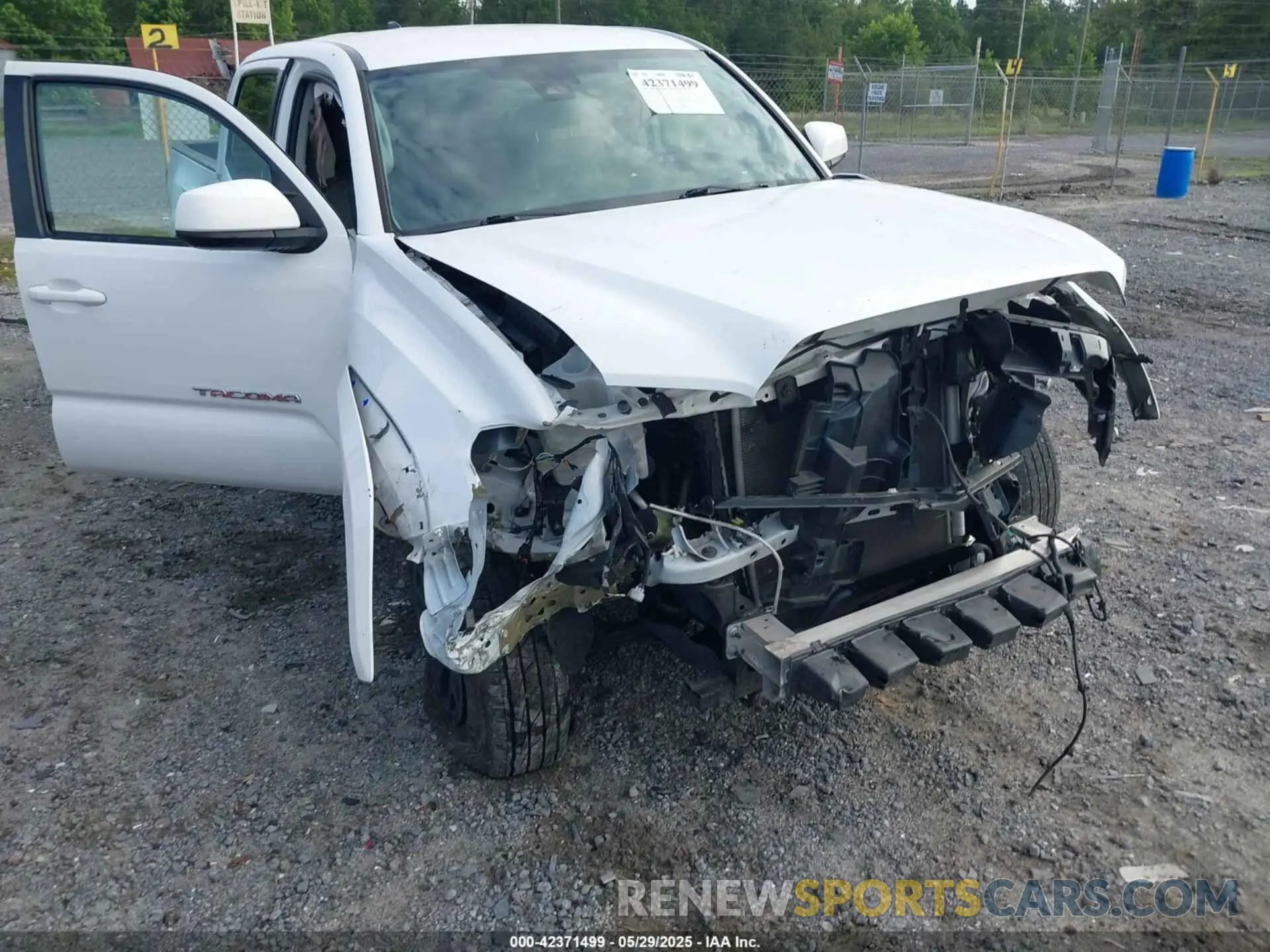 6 Photograph of a damaged car 3TMAZ5CN9MM150996 TOYOTA TACOMA 2021