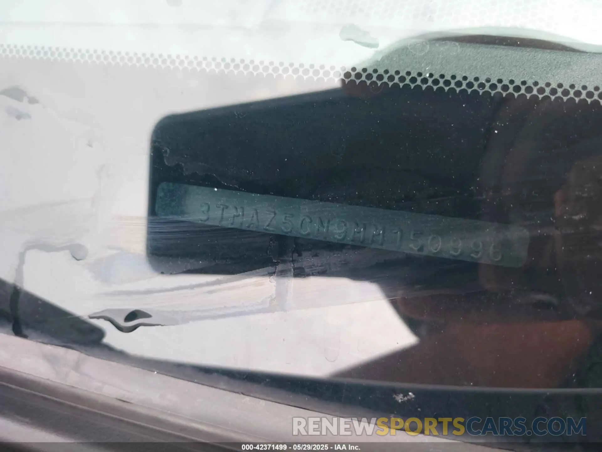 9 Photograph of a damaged car 3TMAZ5CN9MM150996 TOYOTA TACOMA 2021