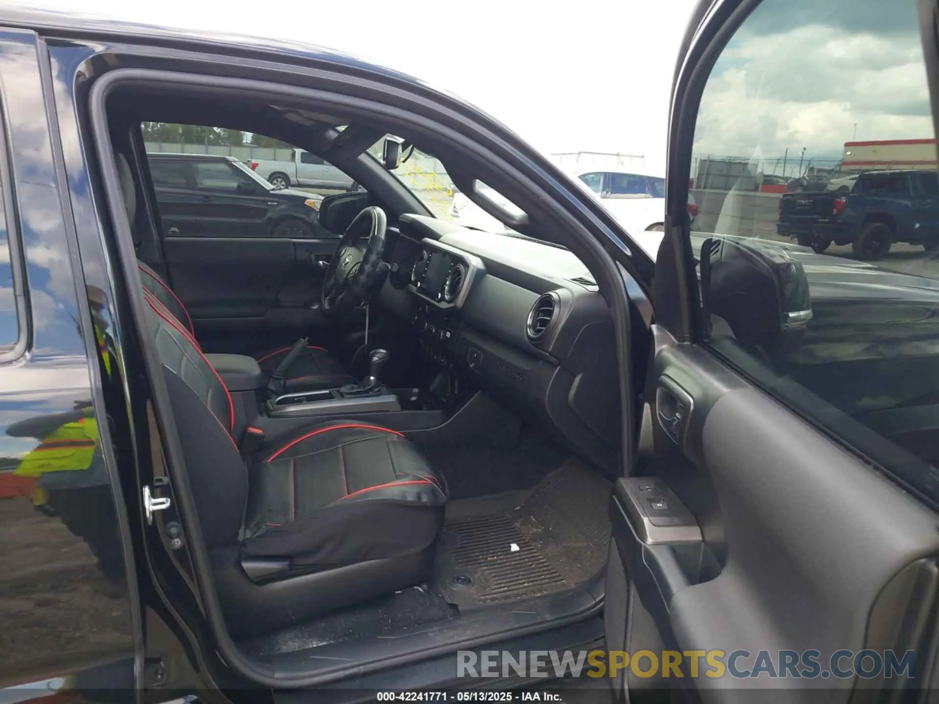 5 Photograph of a damaged car 3TMBZ5DN1MM031813 TOYOTA TACOMA 2021