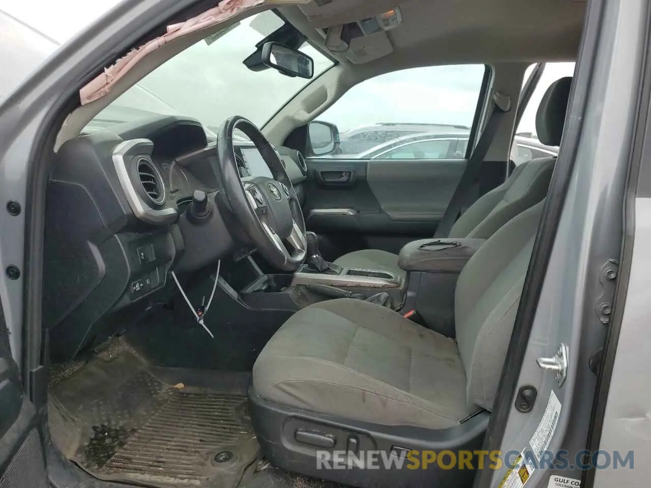7 Photograph of a damaged car 3TMBZ5DN3MM028976 TOYOTA TACOMA 2021