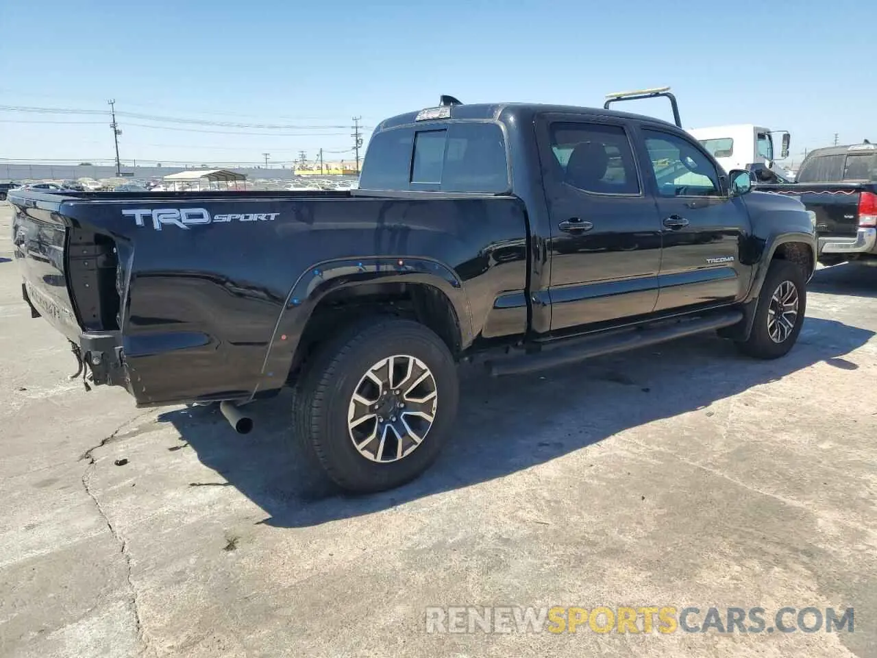 3 Photograph of a damaged car 3TMBZ5DN6MM032276 TOYOTA TACOMA 2021