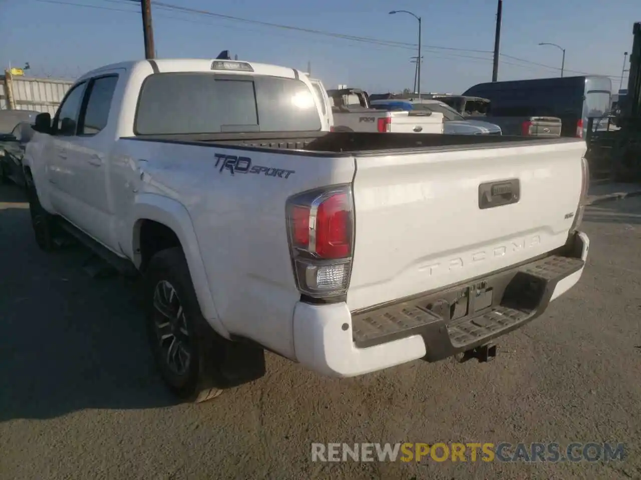 3 Photograph of a damaged car 3TMBZ5DN7MM027913 TOYOTA TACOMA 2021