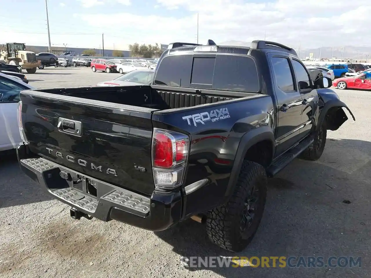 4 Photograph of a damaged car 3TMCZ5AN0MM389574 TOYOTA TACOMA 2021