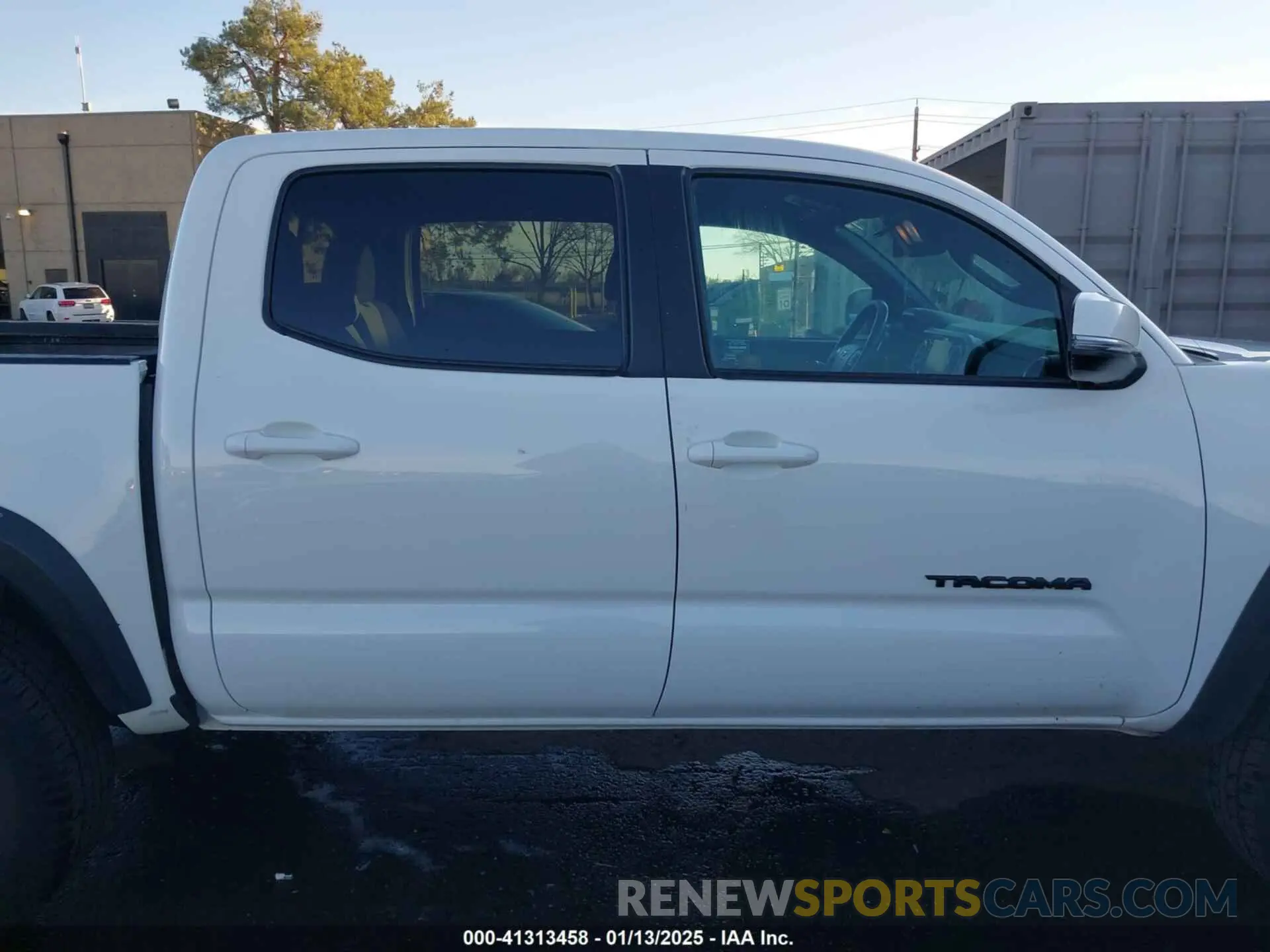 14 Photograph of a damaged car 3TMCZ5AN0MM390577 TOYOTA TACOMA 2021