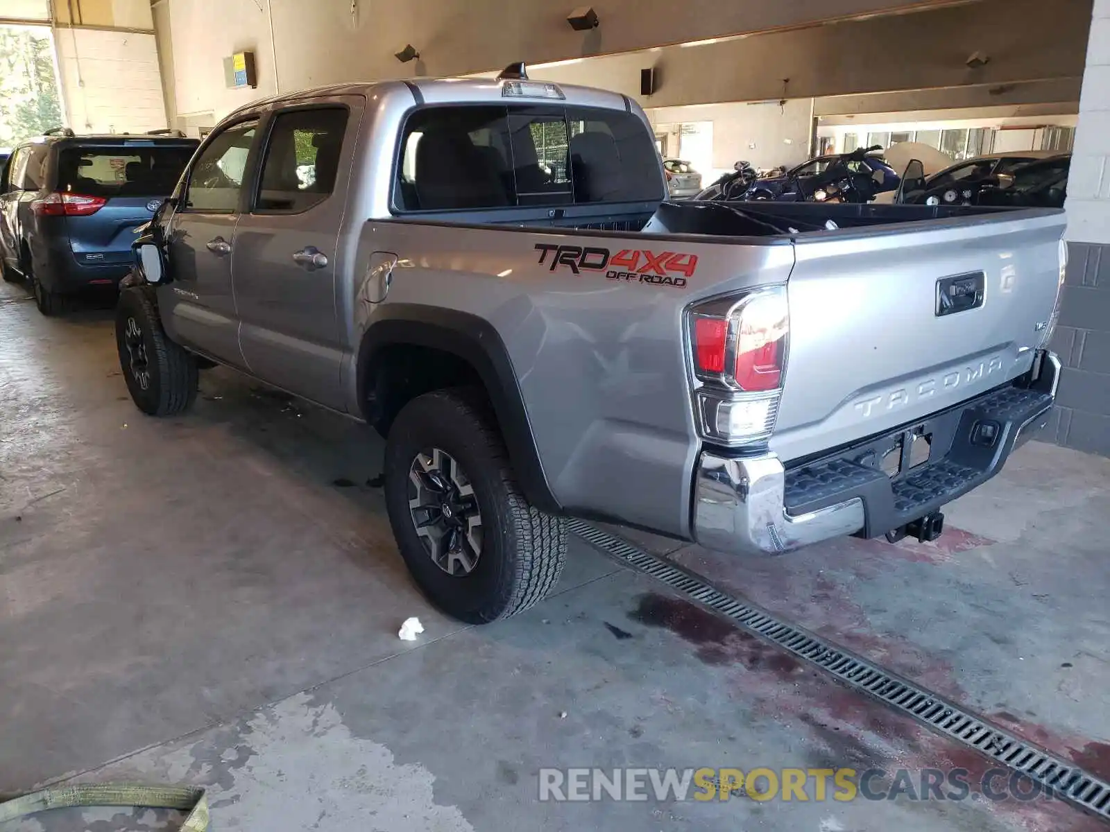 3 Photograph of a damaged car 3TMCZ5AN0MM396606 TOYOTA TACOMA 2021