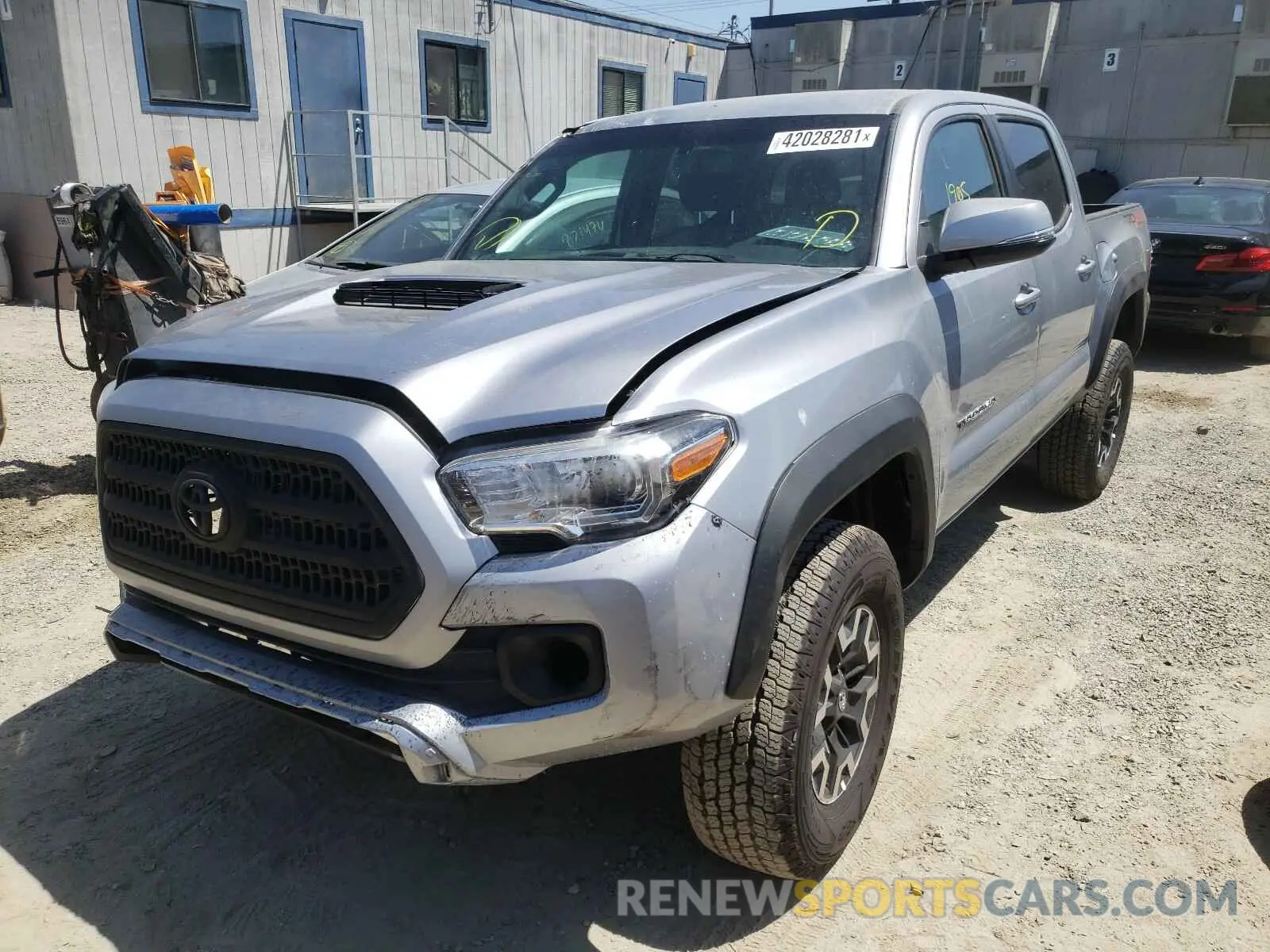 2 Photograph of a damaged car 3TMCZ5AN0MM398341 TOYOTA TACOMA 2021