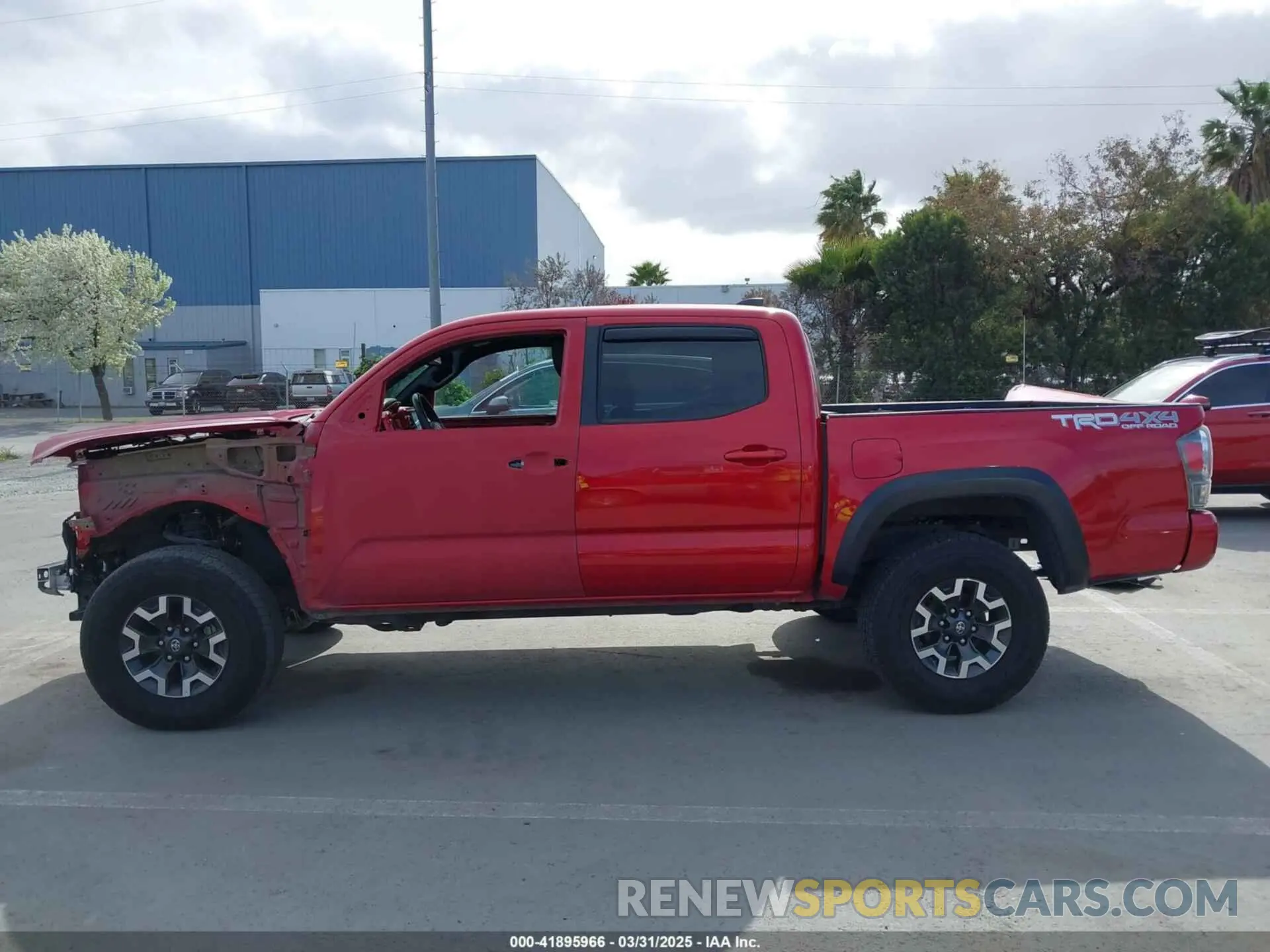 14 Photograph of a damaged car 3TMCZ5AN0MM416627 TOYOTA TACOMA 2021