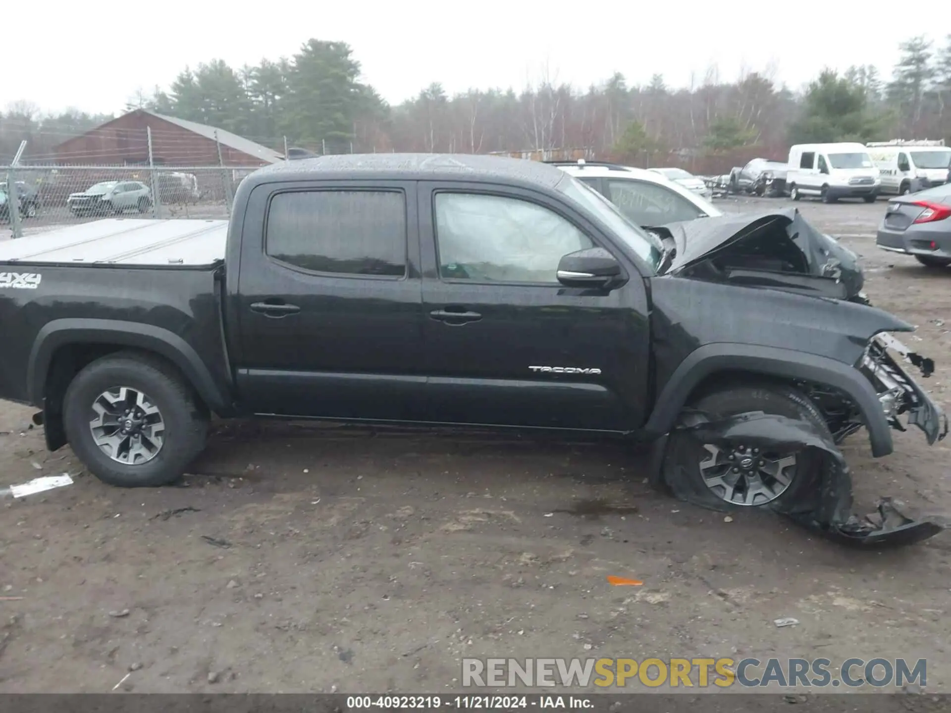 13 Photograph of a damaged car 3TMCZ5AN0MM431421 TOYOTA TACOMA 2021