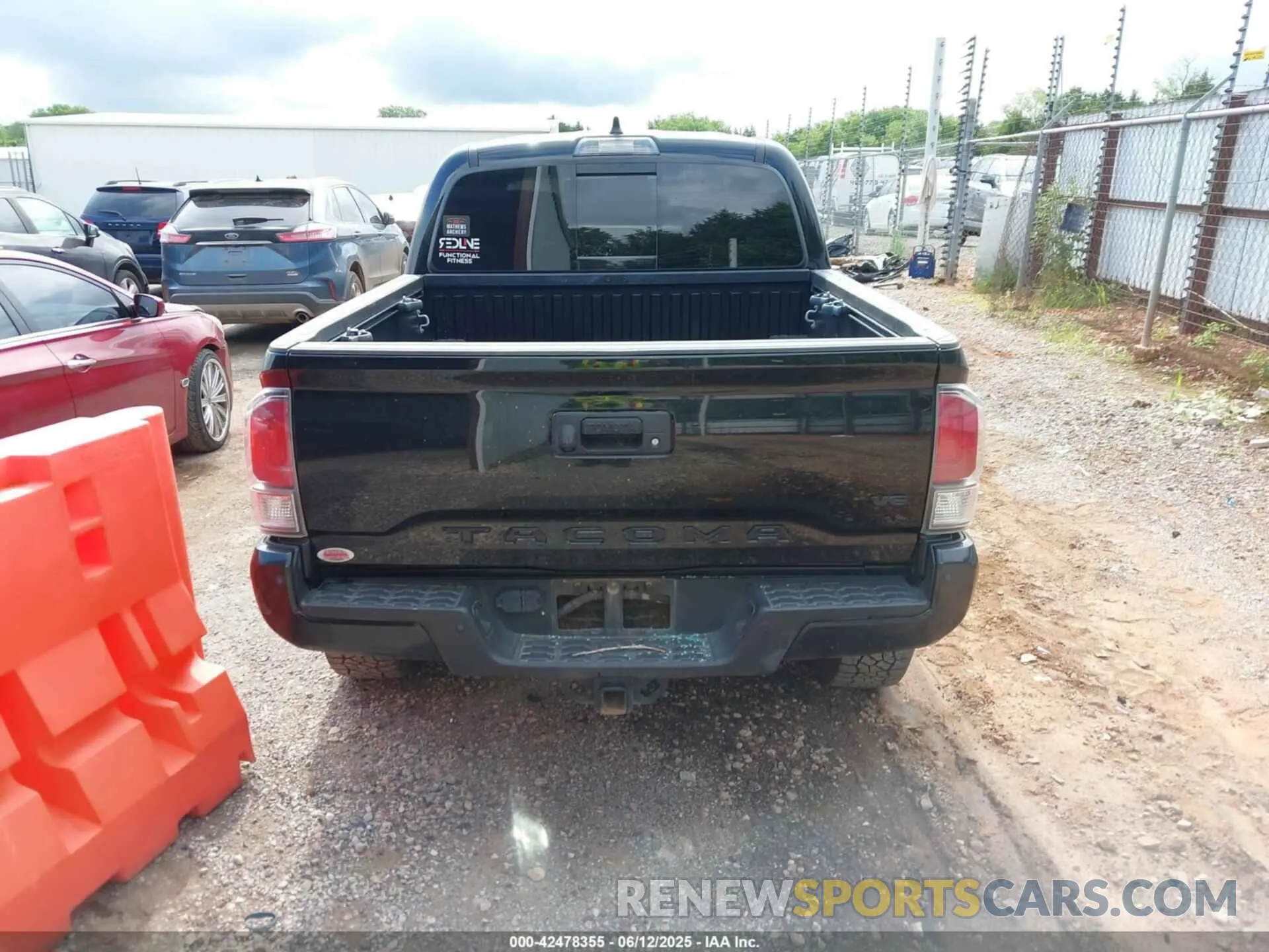 17 Photograph of a damaged car 3TMCZ5AN0MM436876 TOYOTA TACOMA 2021