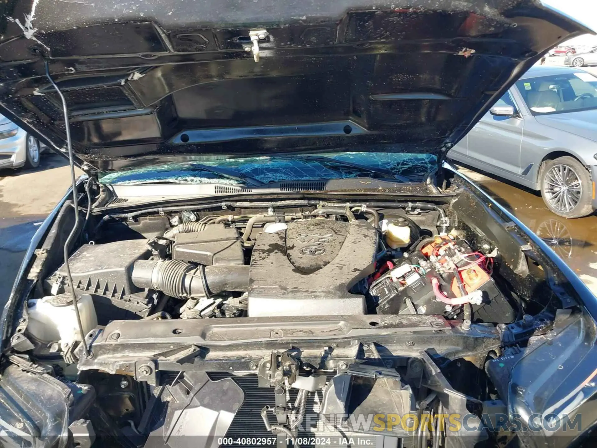 10 Photograph of a damaged car 3TMCZ5AN0MM440541 TOYOTA TACOMA 2021