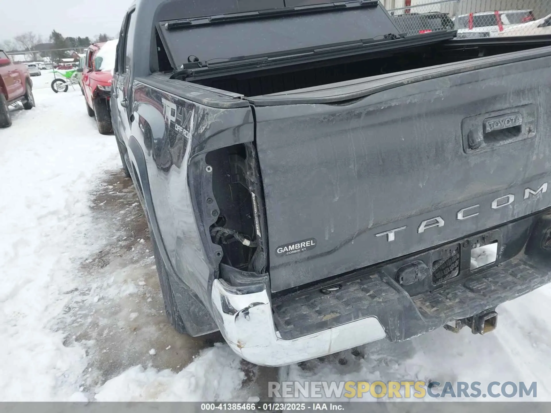 16 Photograph of a damaged car 3TMCZ5AN1MM379734 TOYOTA TACOMA 2021