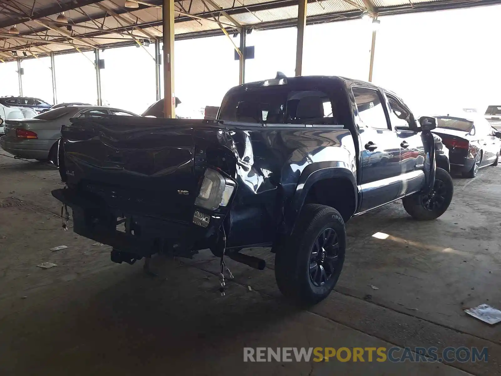 4 Photograph of a damaged car 3TMCZ5AN1MM384562 TOYOTA TACOMA 2021