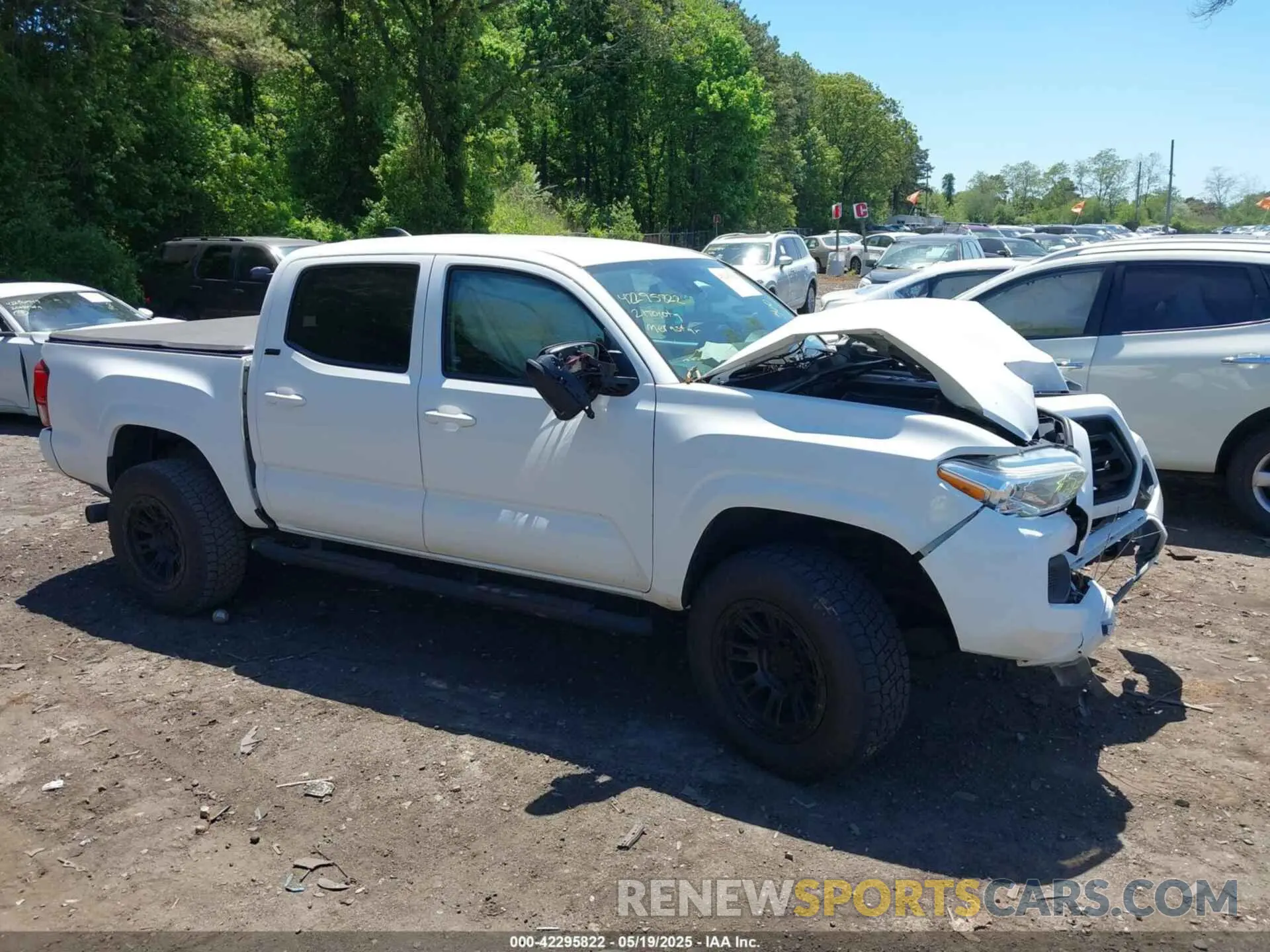 13 Photograph of a damaged car 3TMCZ5AN1MM388756 TOYOTA TACOMA 2021