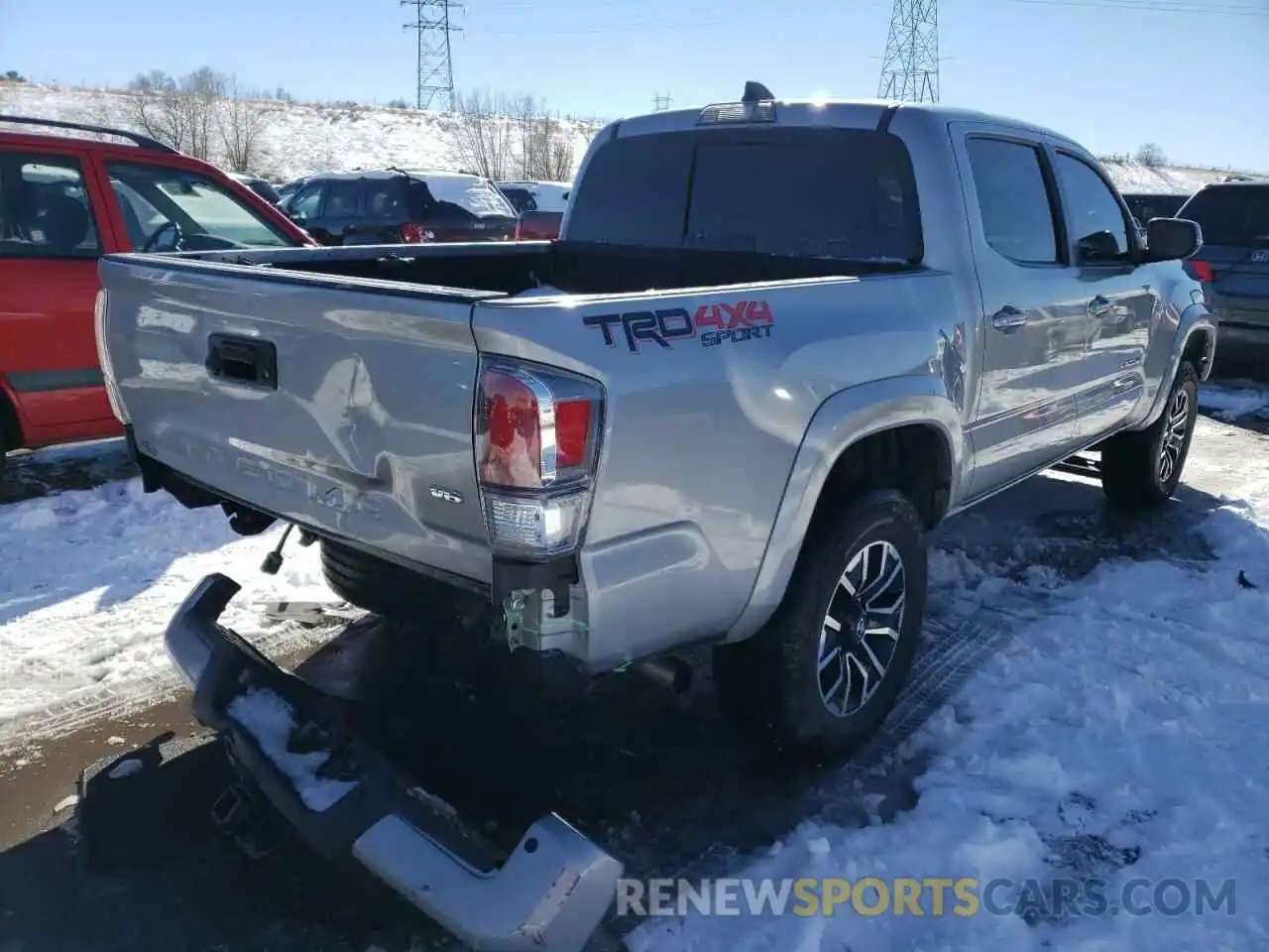 4 Photograph of a damaged car 3TMCZ5AN1MM400565 TOYOTA TACOMA 2021