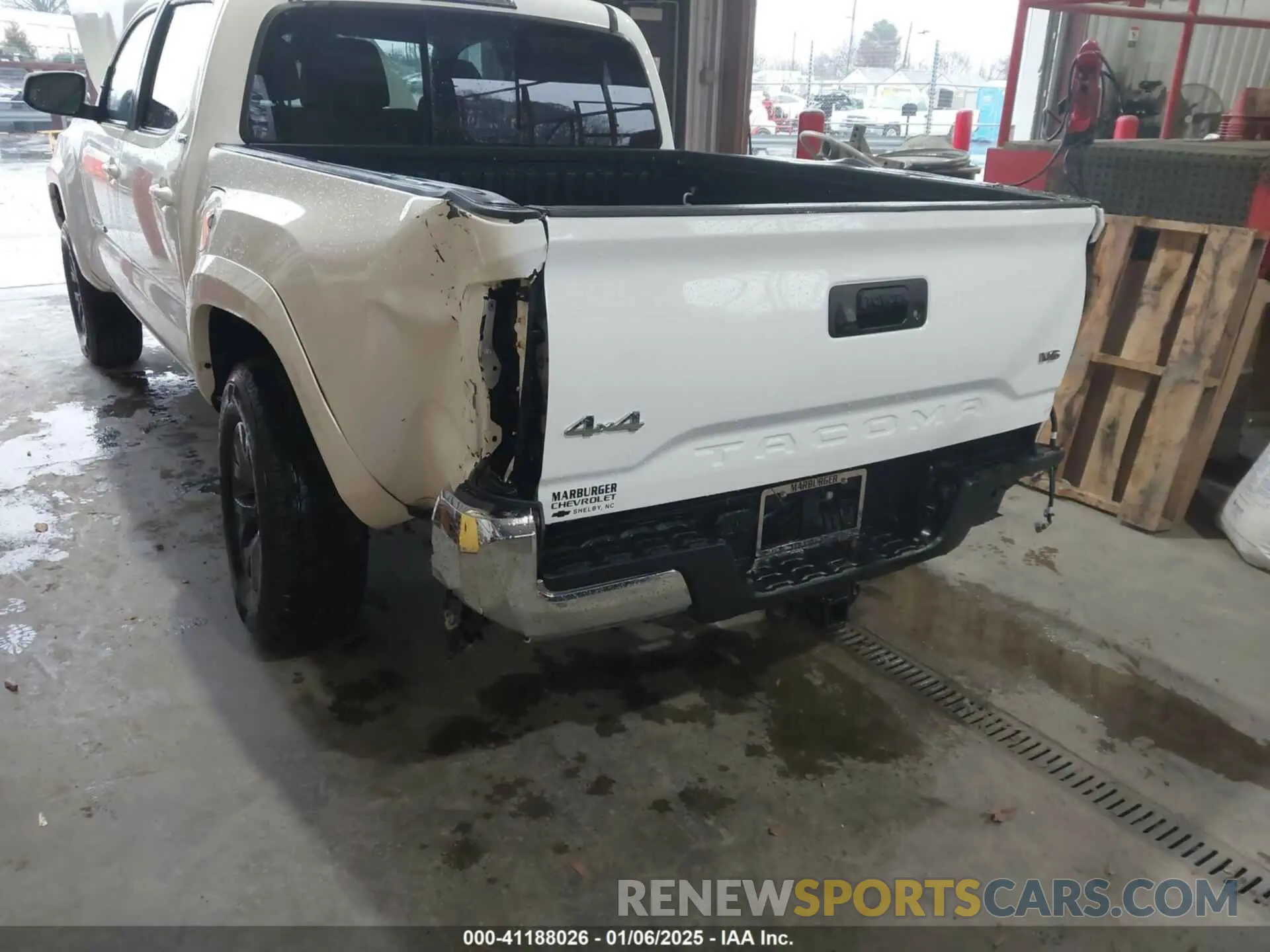 6 Photograph of a damaged car 3TMCZ5AN1MM413770 TOYOTA TACOMA 2021