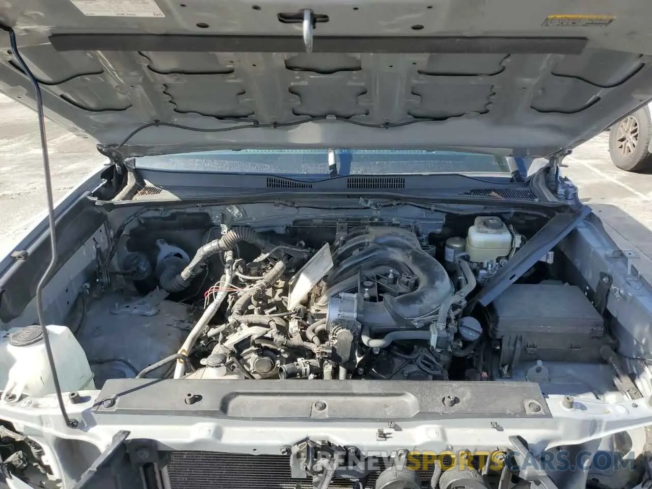 11 Photograph of a damaged car 3TMCZ5AN1MM418872 TOYOTA TACOMA 2021