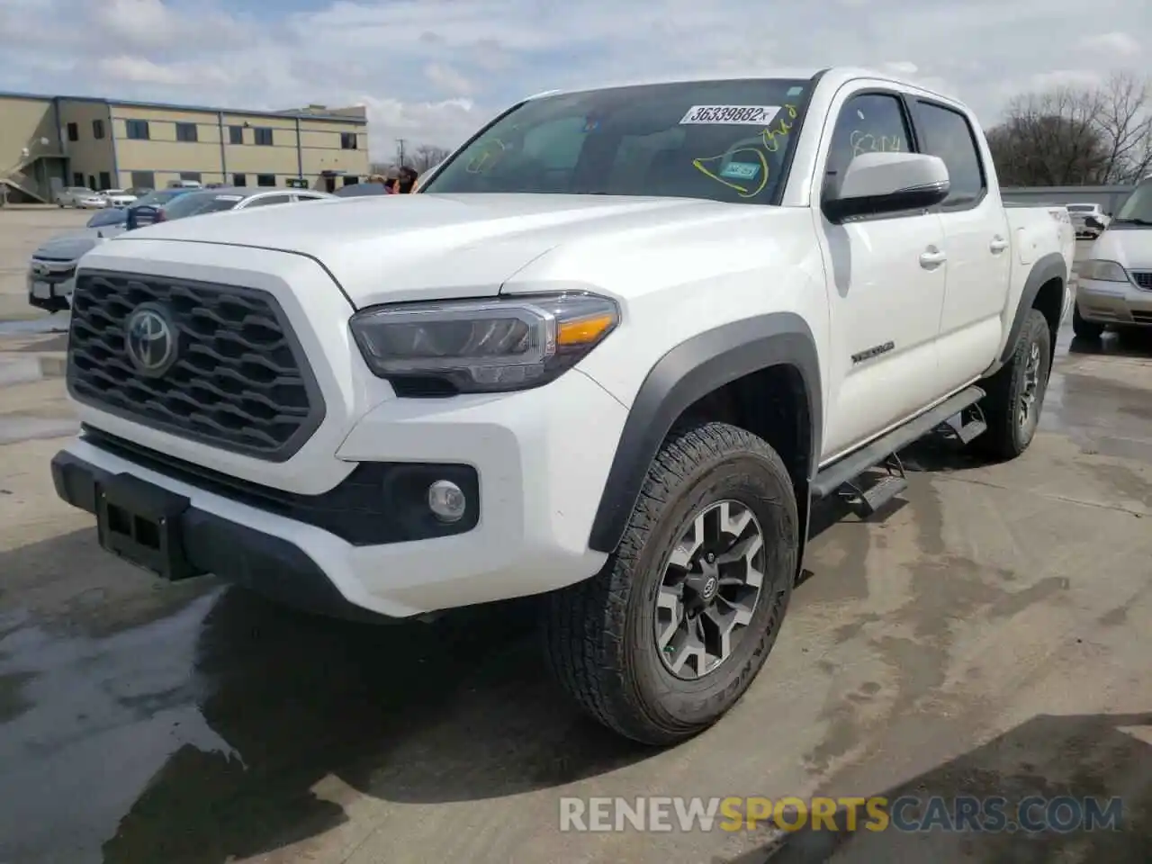 2 Photograph of a damaged car 3TMCZ5AN1MM435722 TOYOTA TACOMA 2021