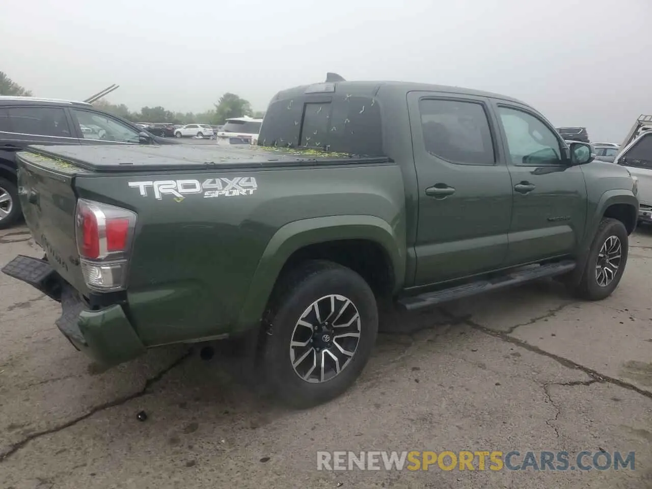3 Photograph of a damaged car 3TMCZ5AN1MM438622 TOYOTA TACOMA 2021