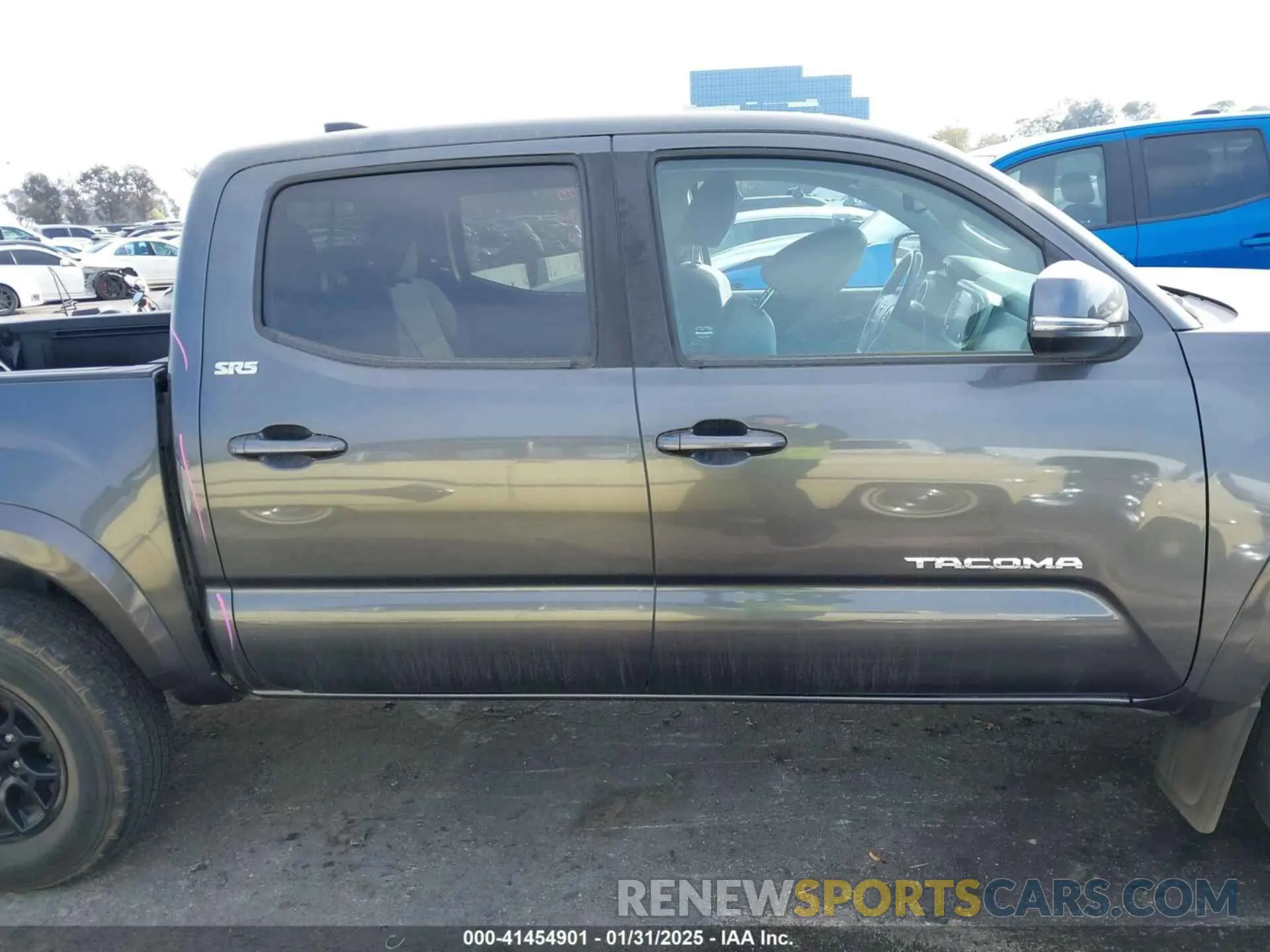 14 Photograph of a damaged car 3TMCZ5AN1MM446557 TOYOTA TACOMA 2021