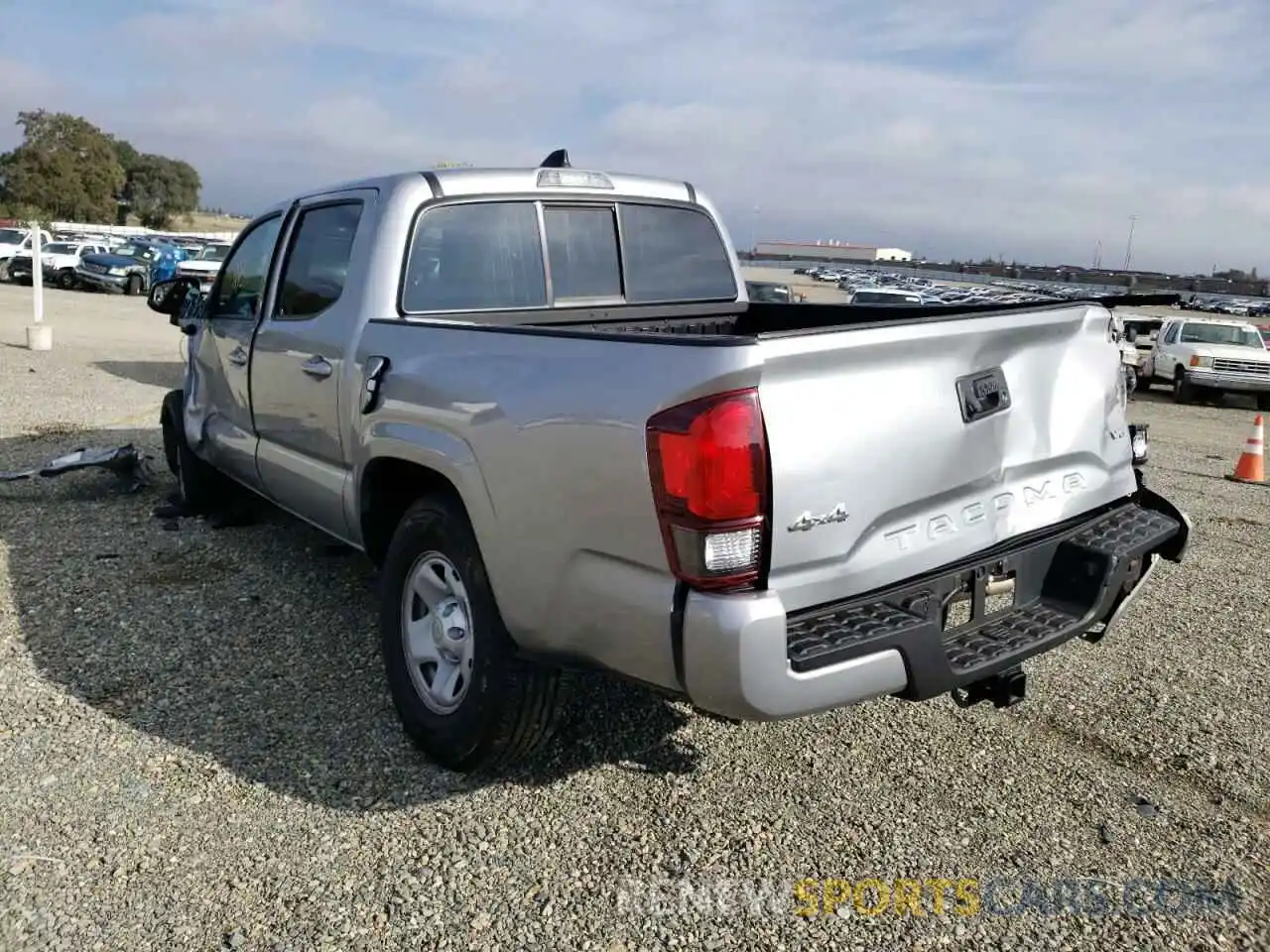 3 Photograph of a damaged car 3TMCZ5AN2MM374431 TOYOTA TACOMA 2021