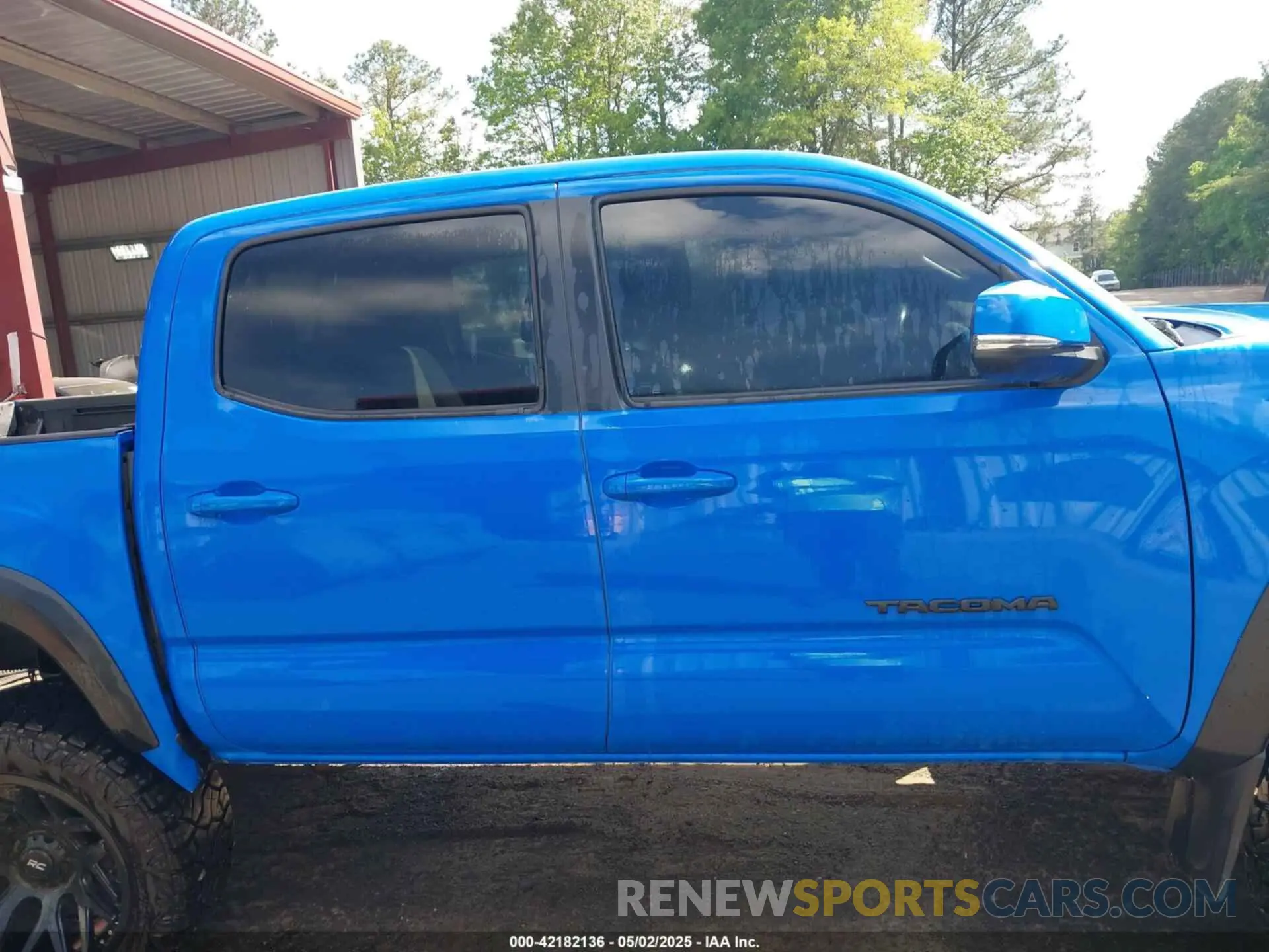 13 Photograph of a damaged car 3TMCZ5AN2MM425121 TOYOTA TACOMA 2021