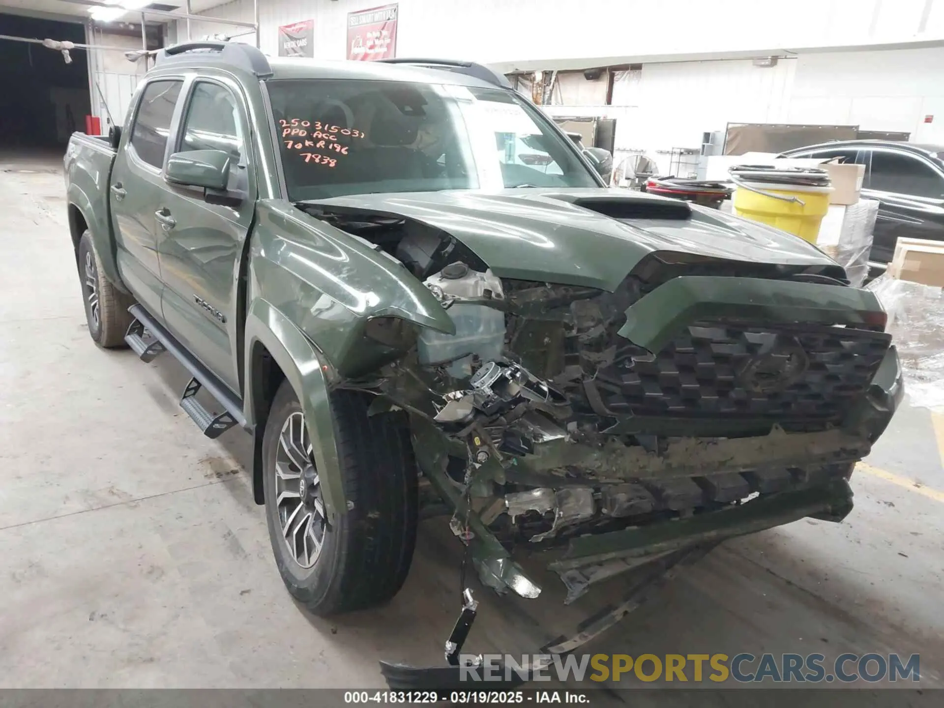1 Photograph of a damaged car 3TMCZ5AN2MM427838 TOYOTA TACOMA 2021