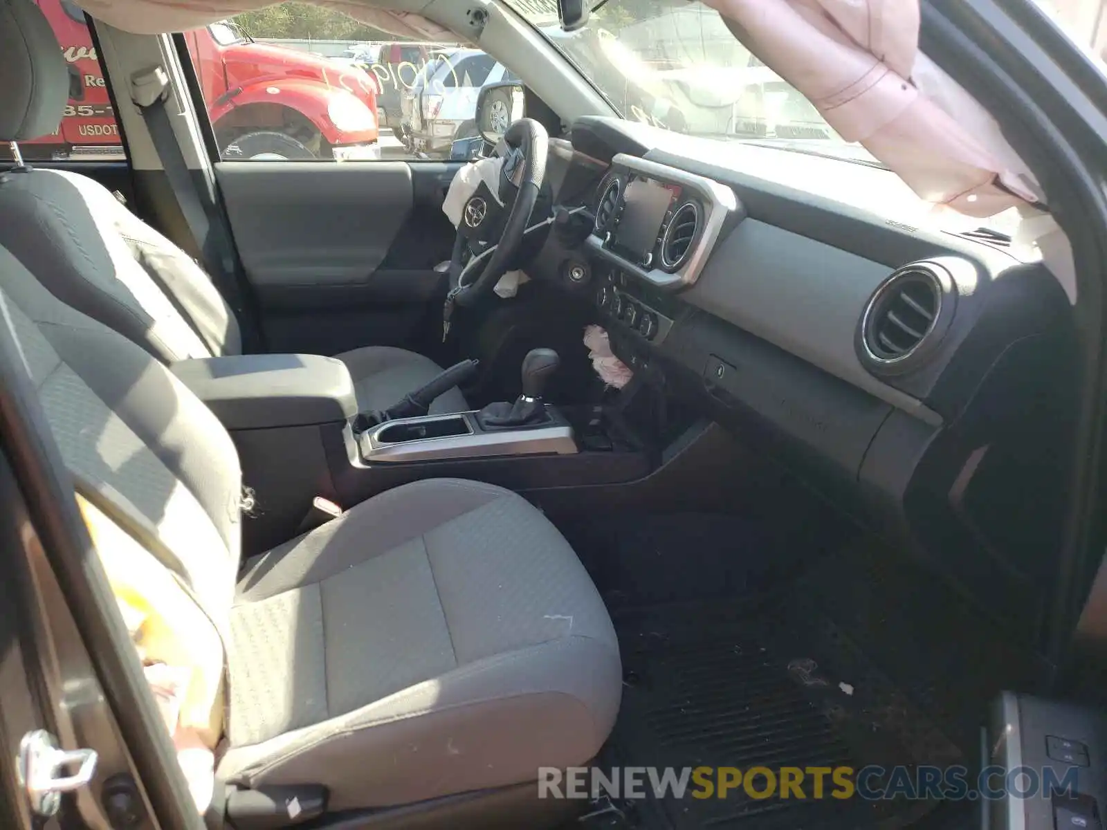 5 Photograph of a damaged car 3TMCZ5AN2MM429217 TOYOTA TACOMA 2021