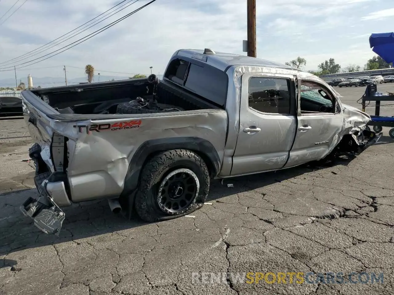 3 Photograph of a damaged car 3TMCZ5AN2MM443019 TOYOTA TACOMA 2021