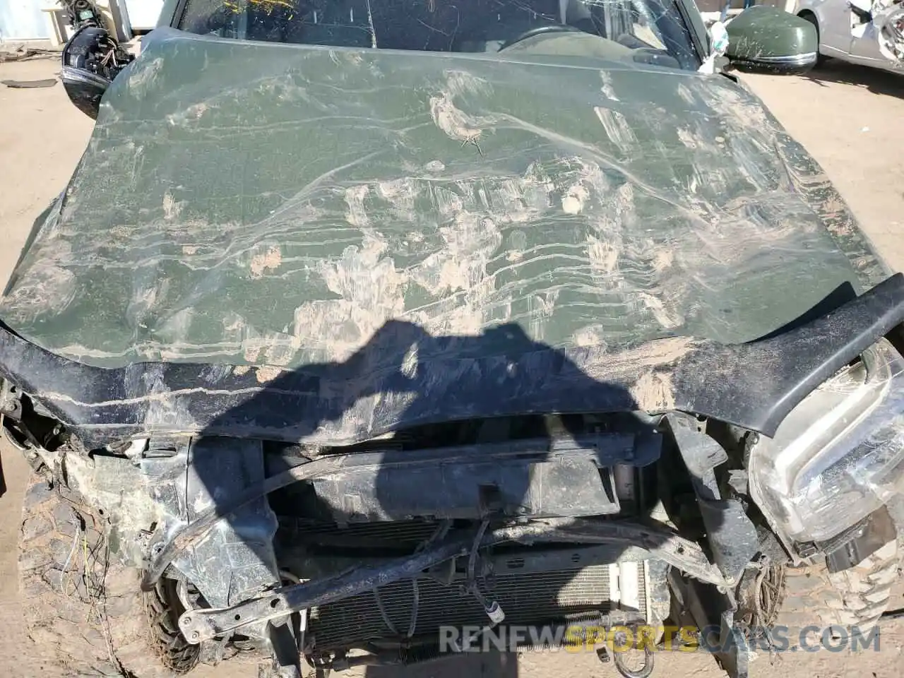 11 Photograph of a damaged car 3TMCZ5AN3MM386734 TOYOTA TACOMA 2021