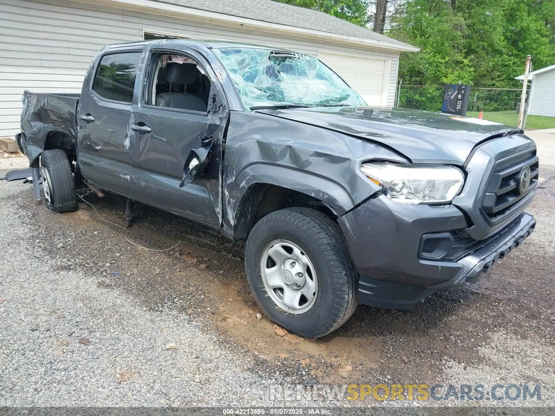 1 Photograph of a damaged car 3TMCZ5AN3MM391061 TOYOTA TACOMA 2021