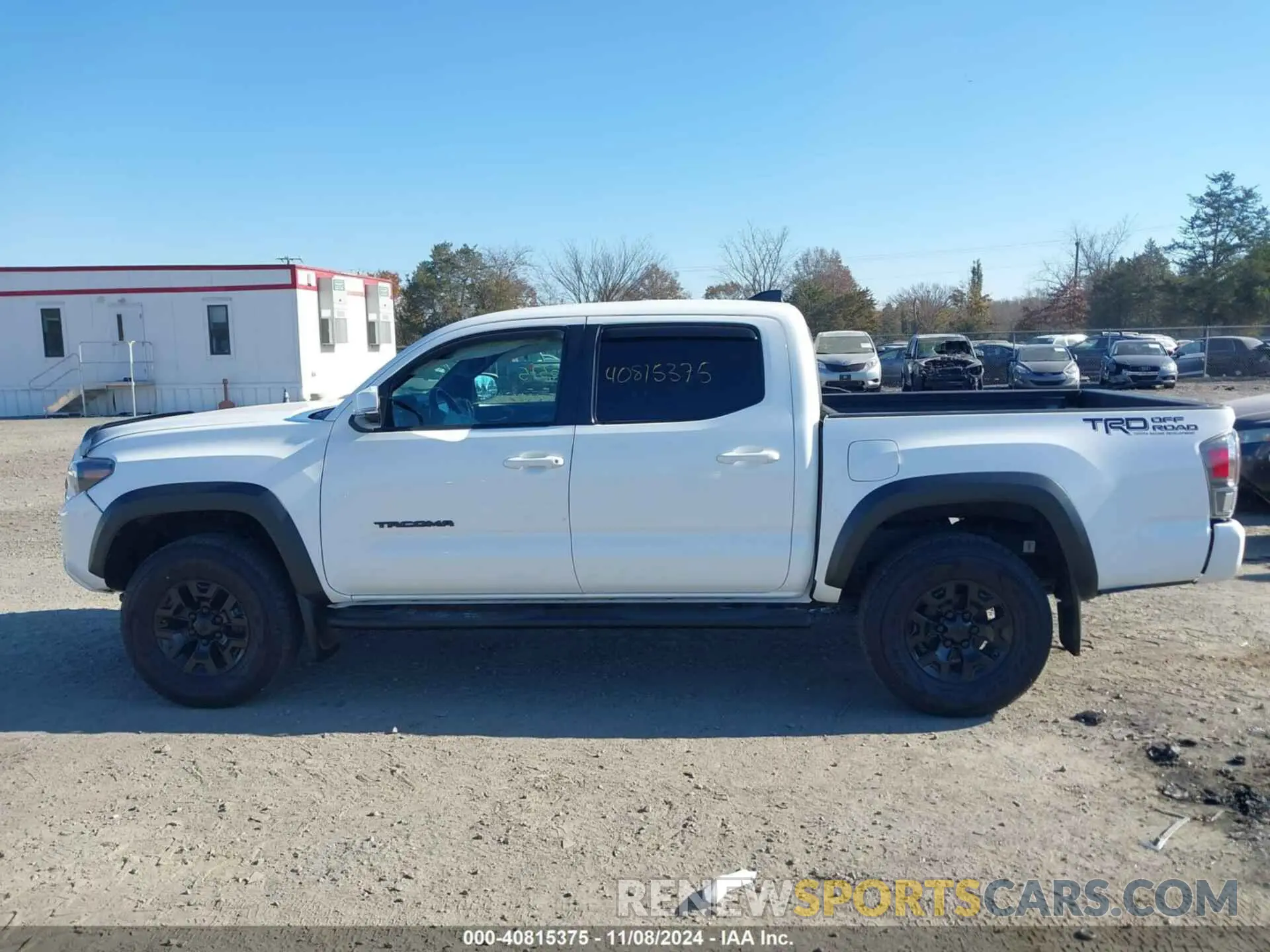 14 Photograph of a damaged car 3TMCZ5AN3MM395708 TOYOTA TACOMA 2021