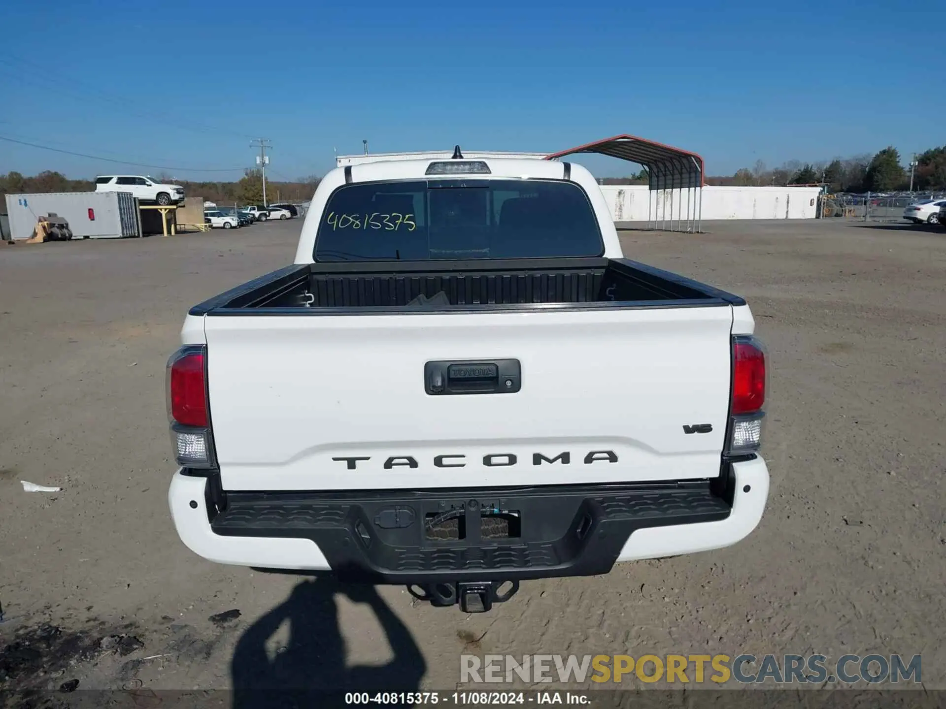 16 Photograph of a damaged car 3TMCZ5AN3MM395708 TOYOTA TACOMA 2021