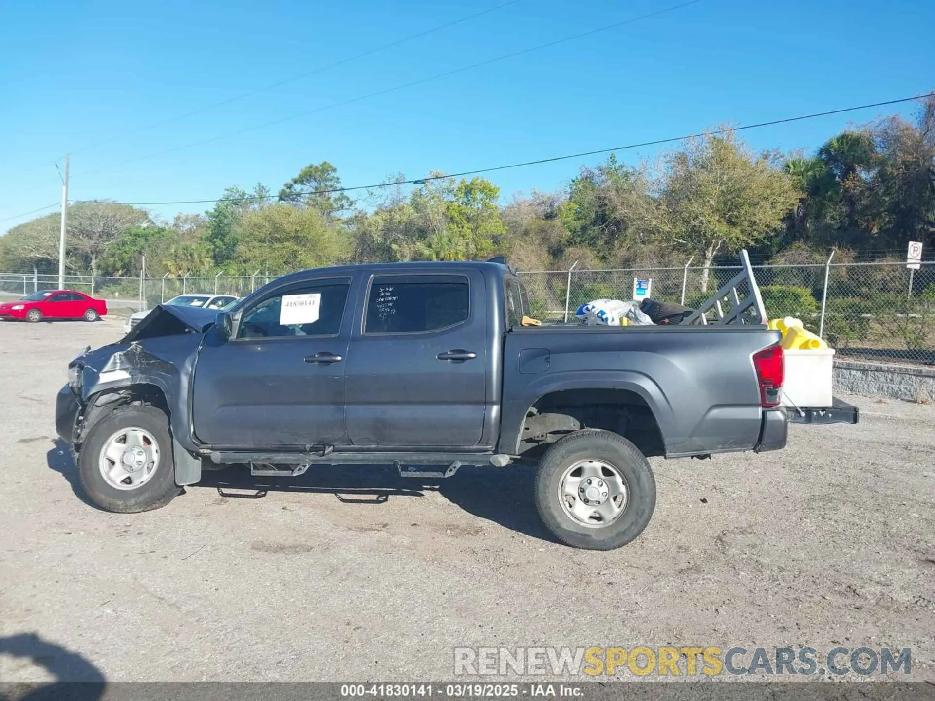 15 Photograph of a damaged car 3TMCZ5AN3MM403788 TOYOTA TACOMA 2021