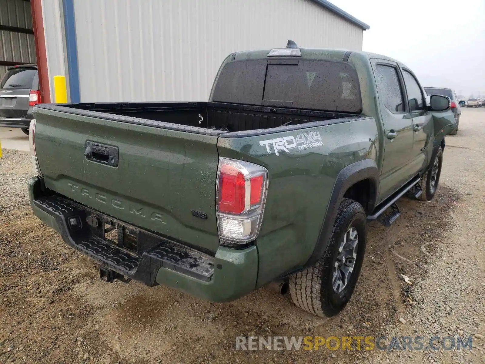 4 Photograph of a damaged car 3TMCZ5AN3MM406691 TOYOTA TACOMA 2021